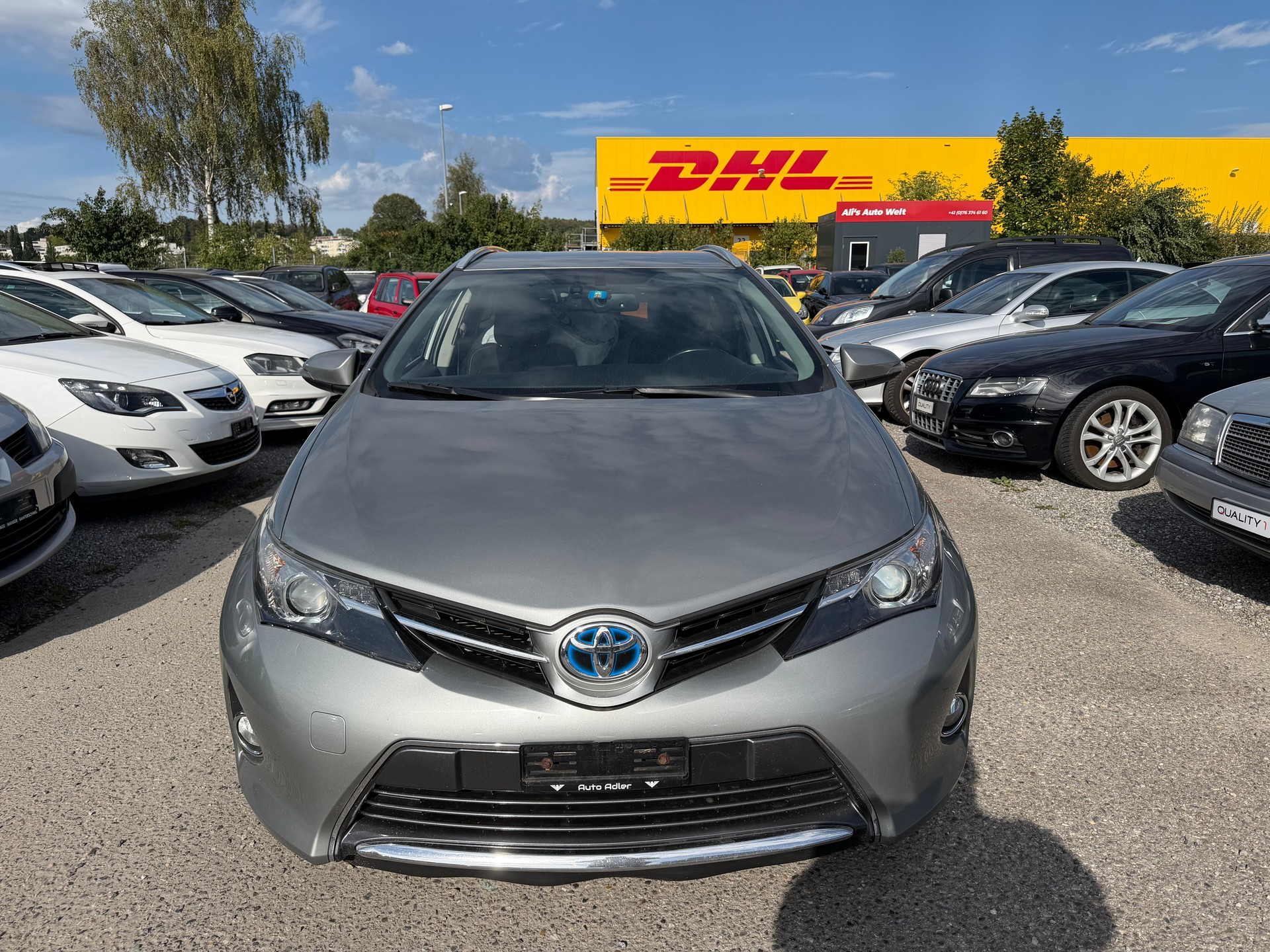 TOYOTA Auris Touring Sports 1.8 16V HSD Linea Sol-showroom-element-1
