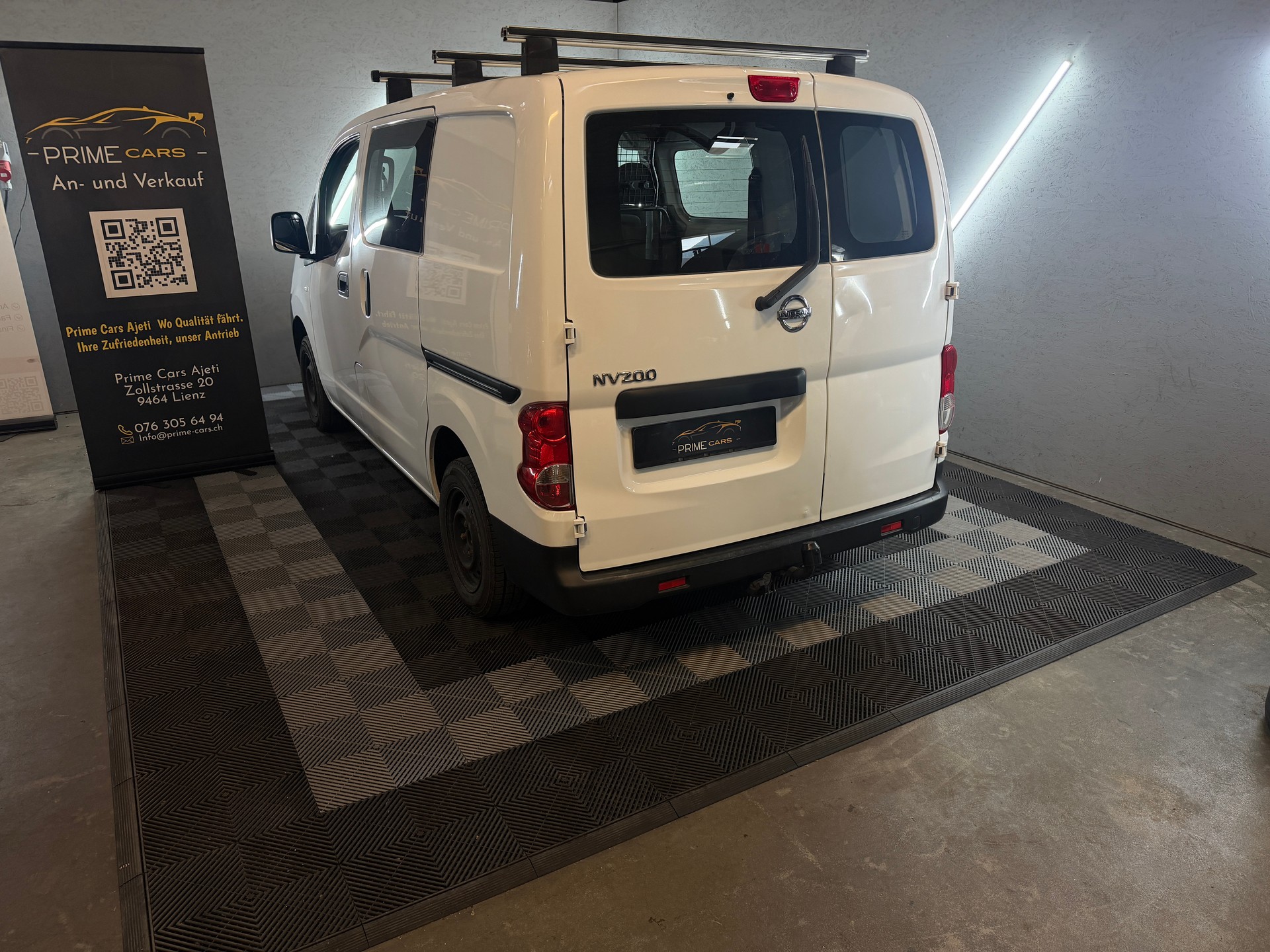 NISSAN NV200-image-7