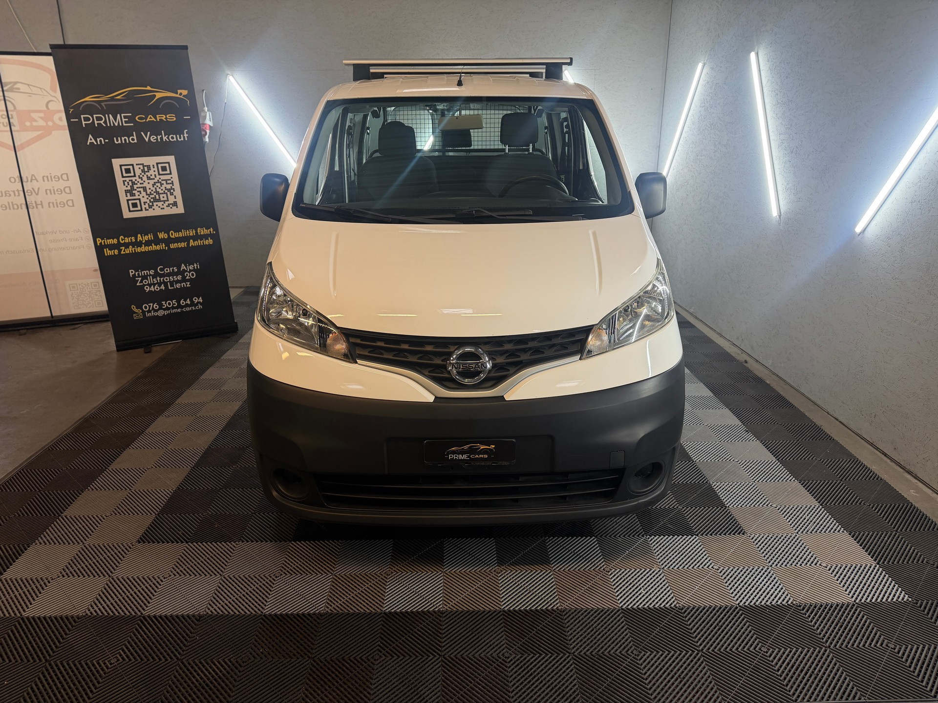 NISSAN NV200-image-3