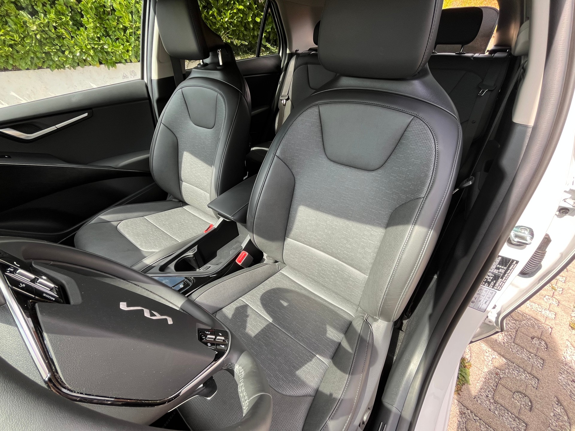 KIA NIRO-image-5