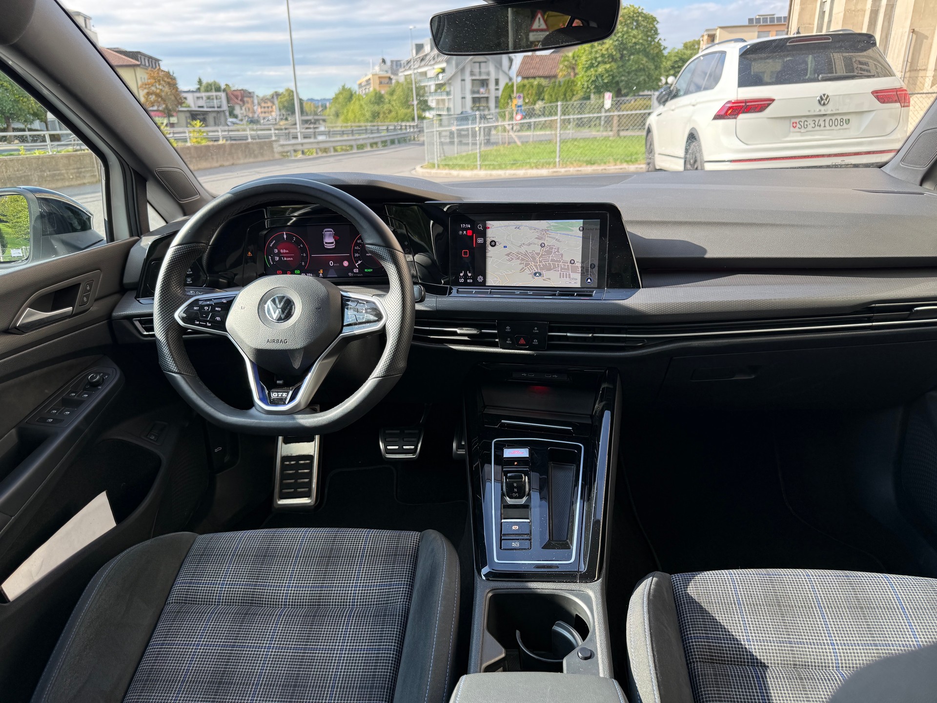 VW Golf 1.4 TSI PHEV GTE-image-6