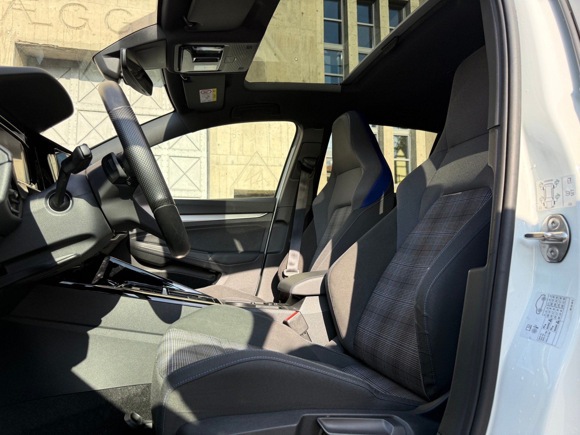 VW Golf 1.4 TSI PHEV GTE-image-4