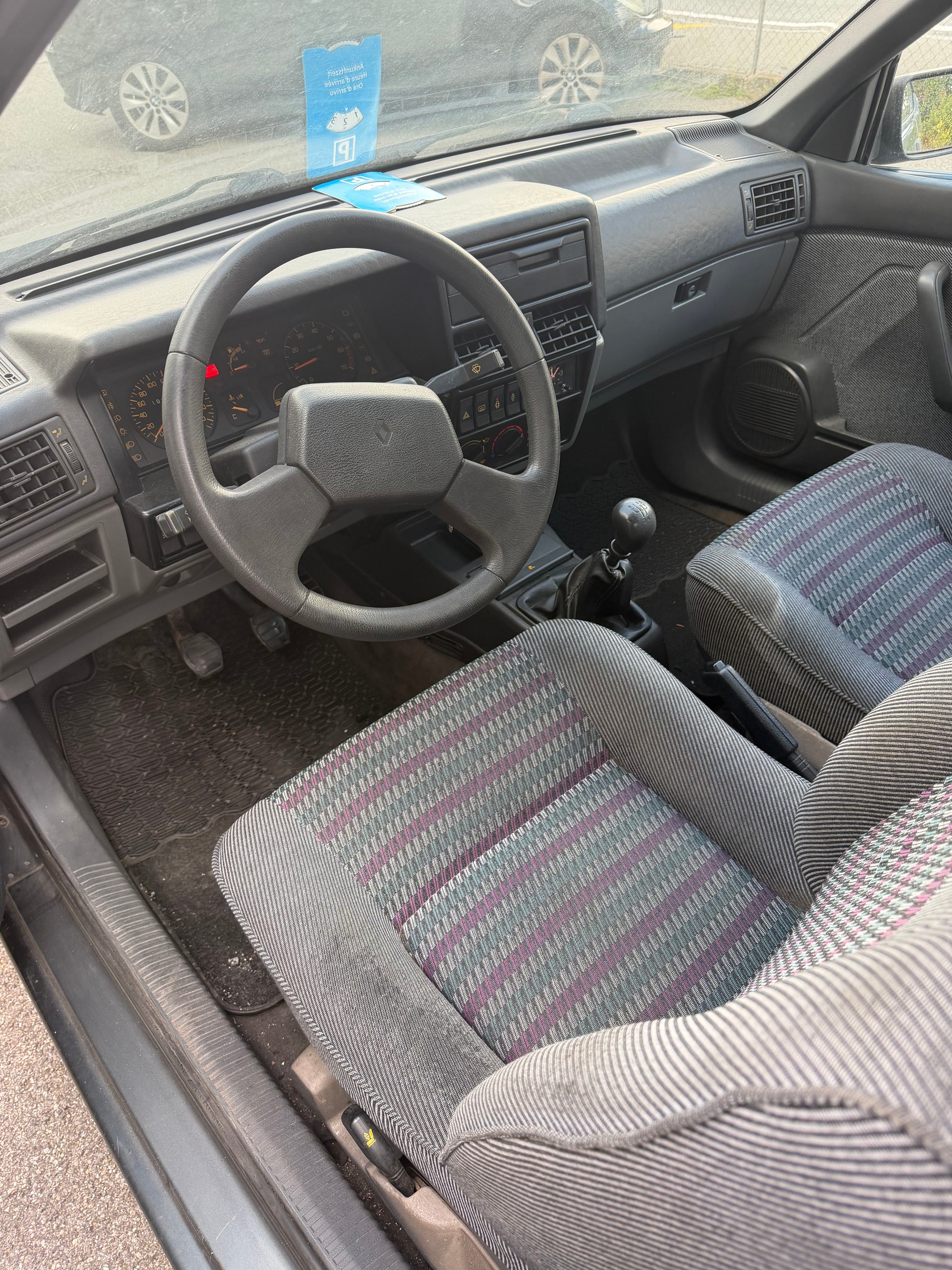 RENAULT R19 Cabrio 1.7-image-10