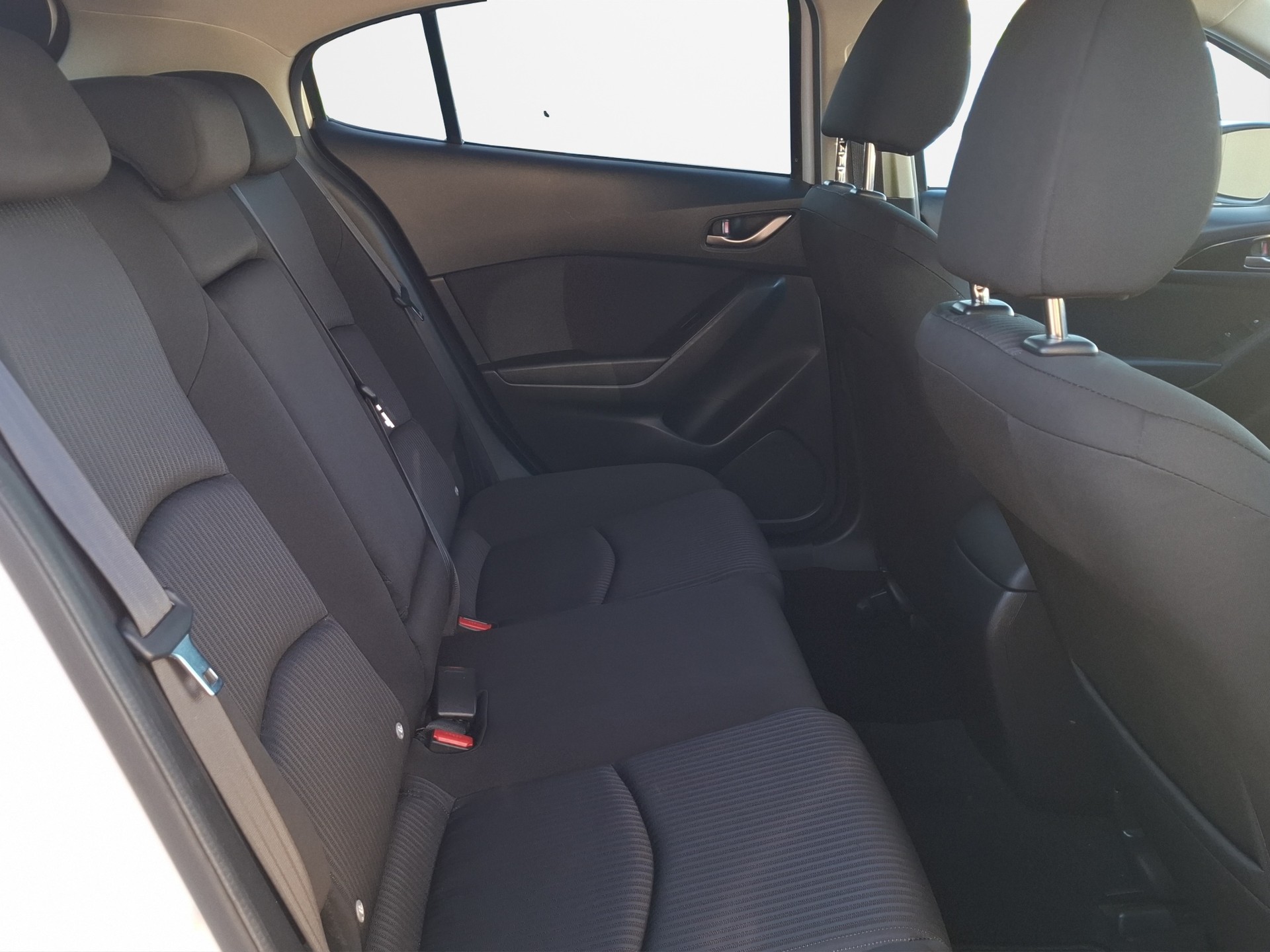 MAZDA 3 SKYACTIV-G 100 Ambition-image-11