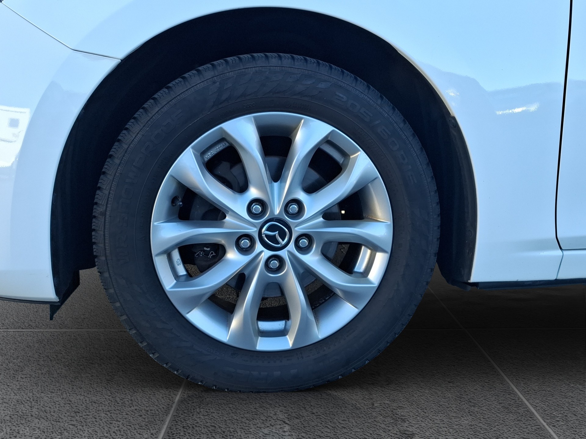 MAZDA 3 SKYACTIV-G 100 Ambition-image-13