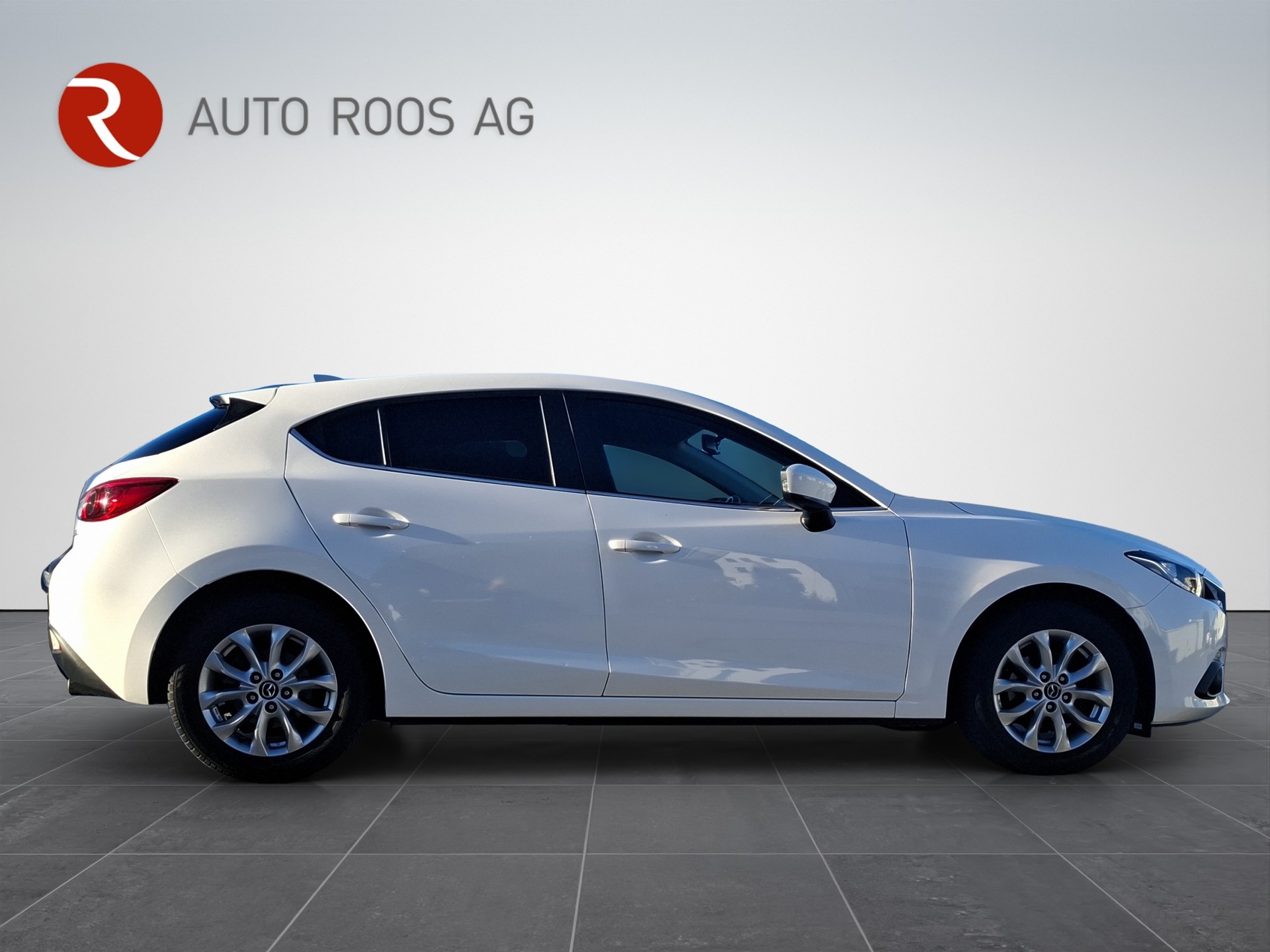 MAZDA 3 SKYACTIV-G 100 Ambition-image-6
