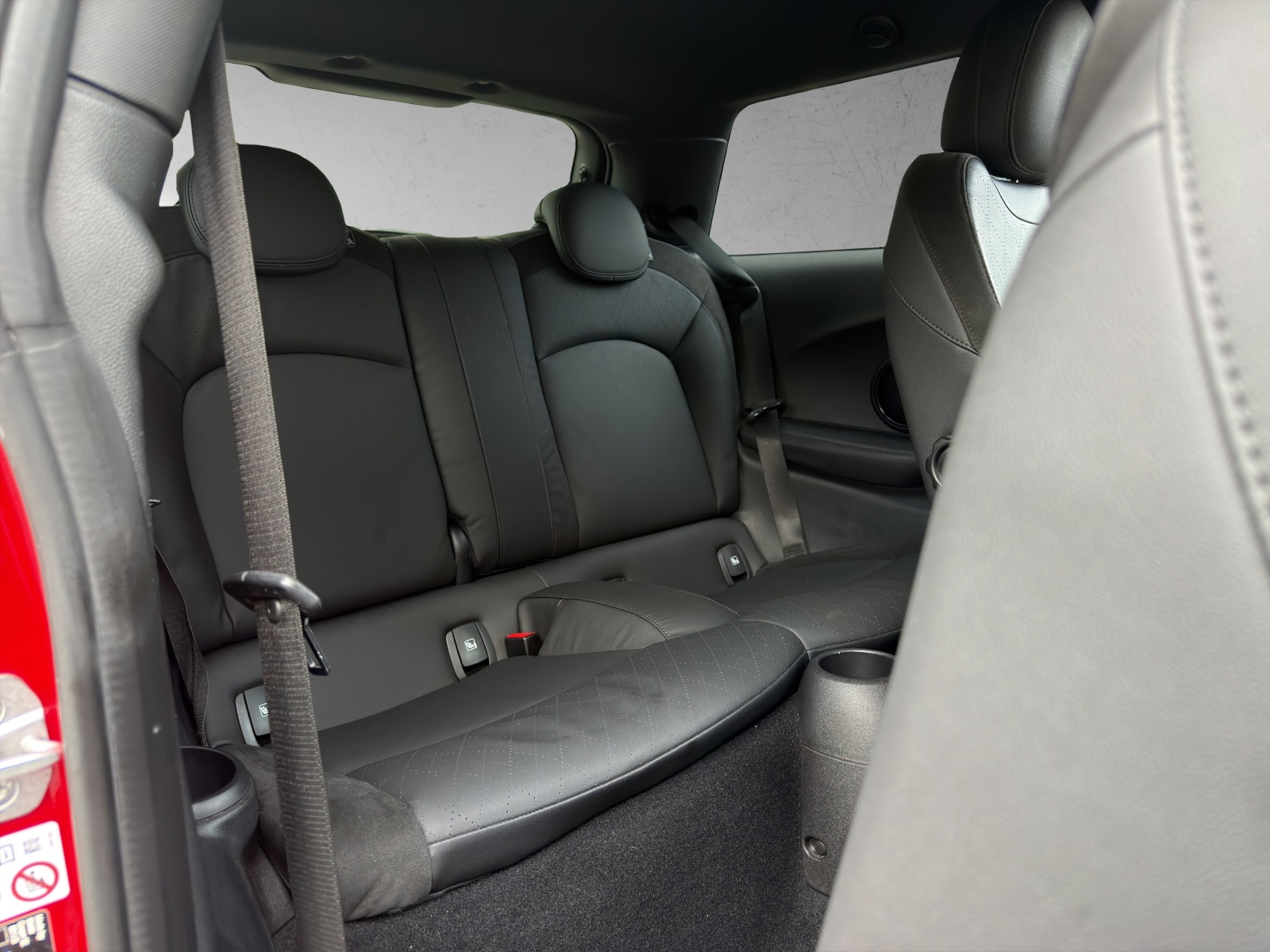 MINI Cooper SE-image-16