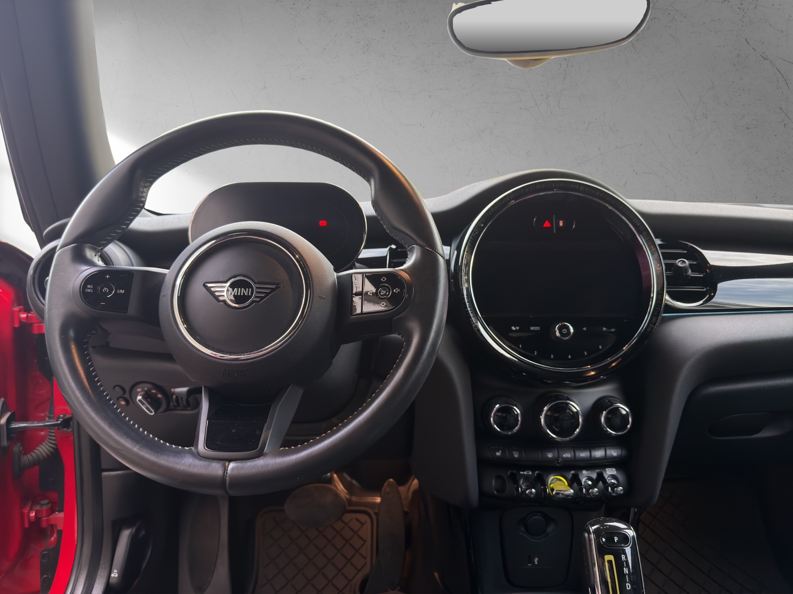MINI Cooper SE-image-13