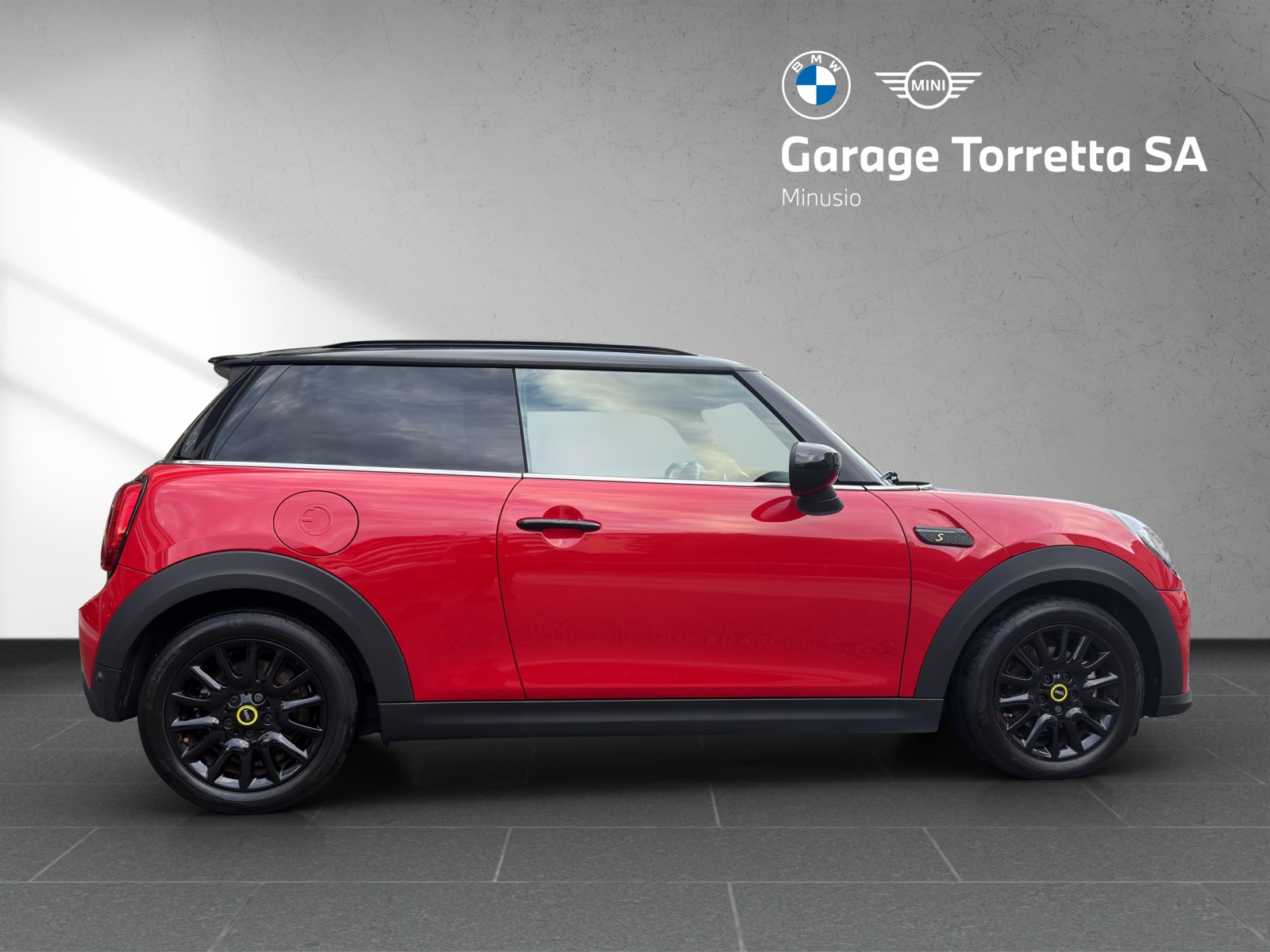 MINI Cooper SE-image-5