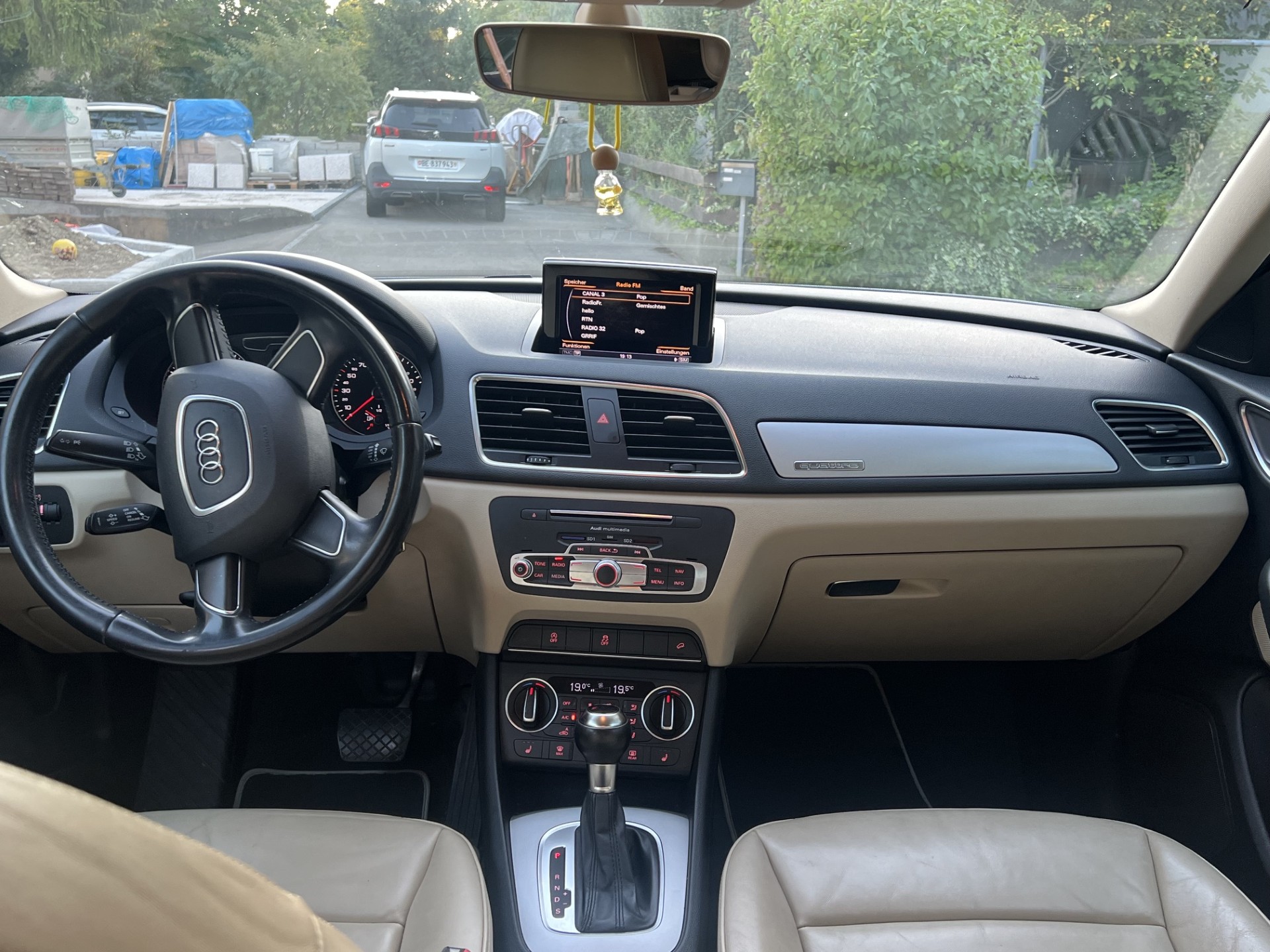 AUDI 2.0 TFSI quattro S-Tronic-image-3