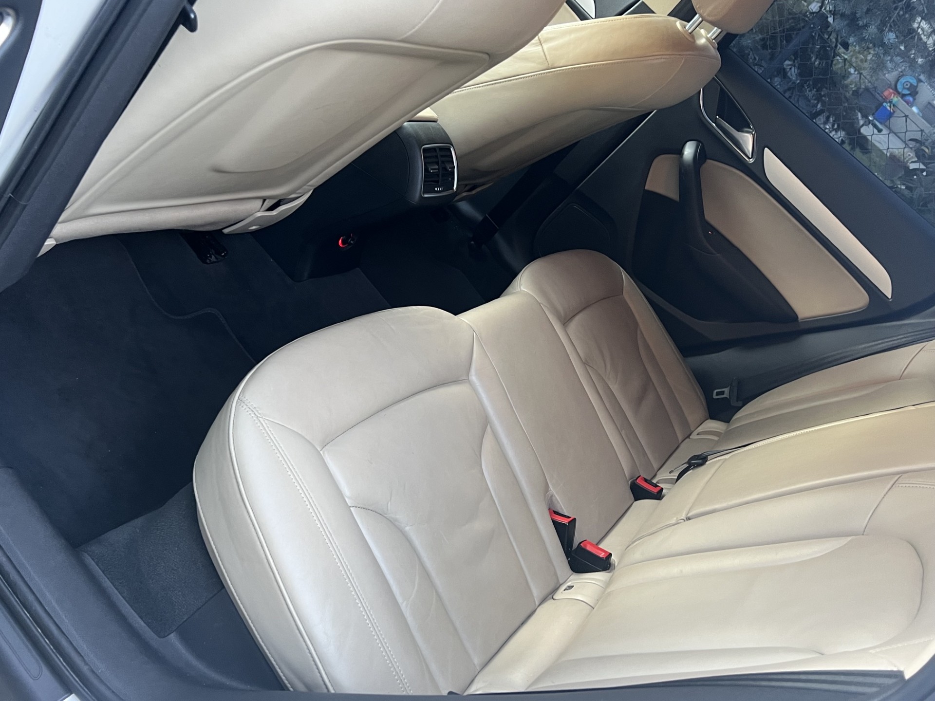 AUDI 2.0 TFSI quattro S-Tronic-image-2