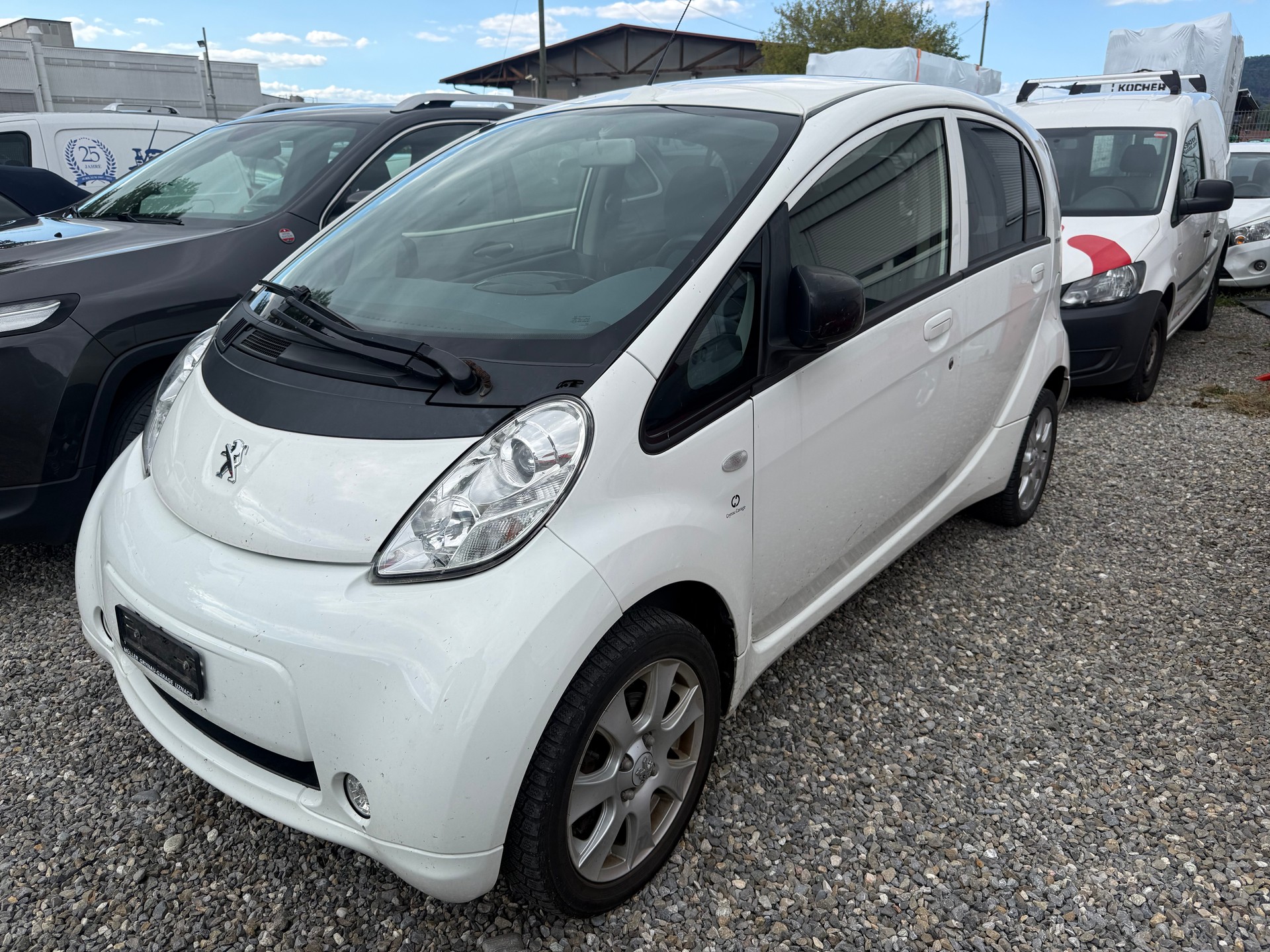 PEUGEOT iON Active-image-0