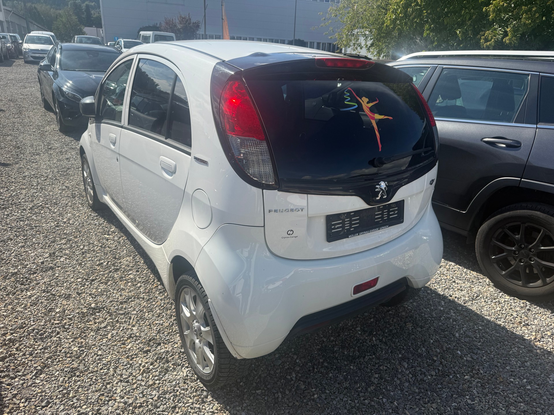 PEUGEOT iON Active-image-2