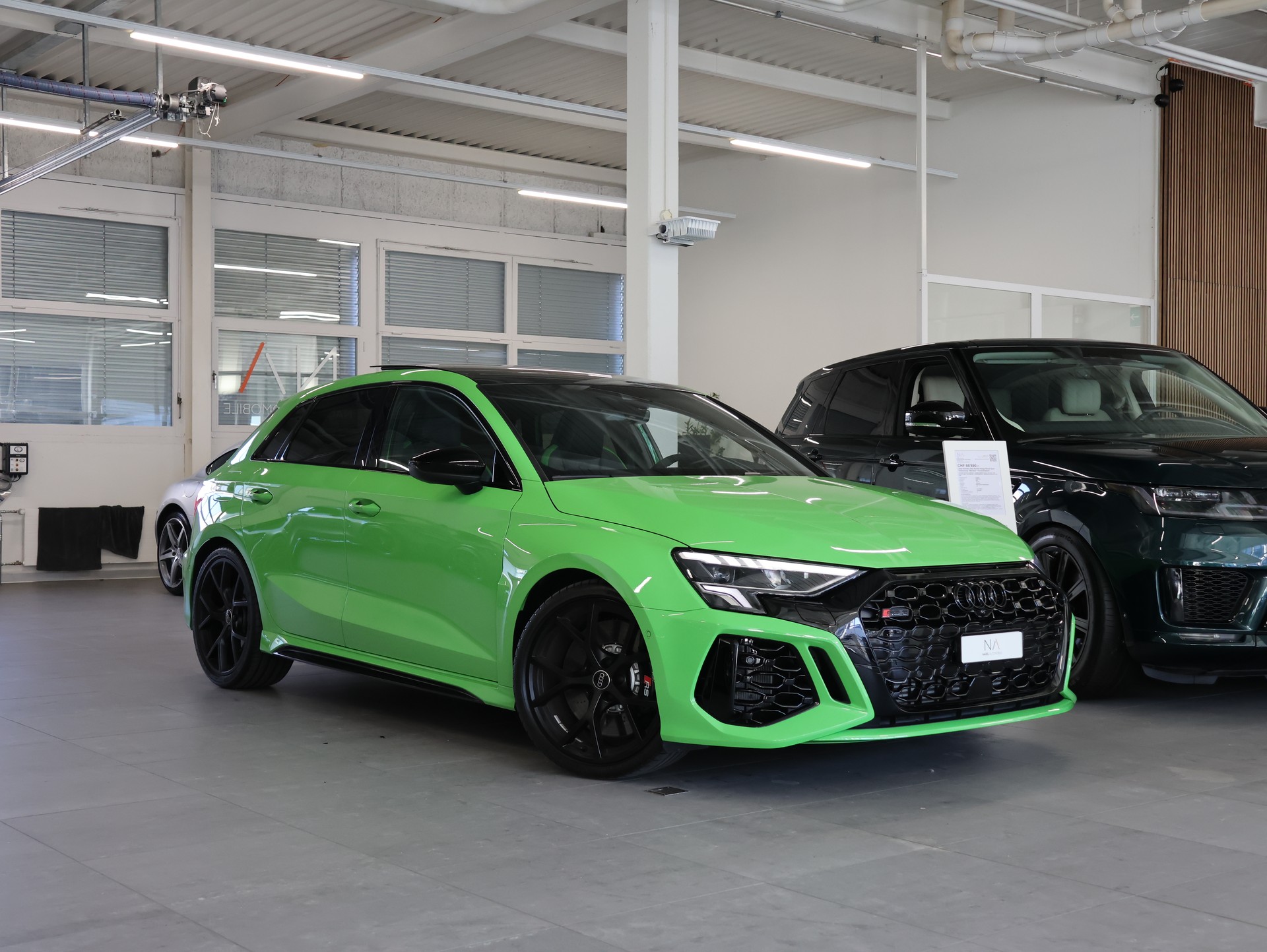 AUDI RS3 Sportback 2.5 TSI quattro S-tronic *AKRAPOVIC-ABGASANLAGE* KERAMIKVERSIEGLUNG *-image-0