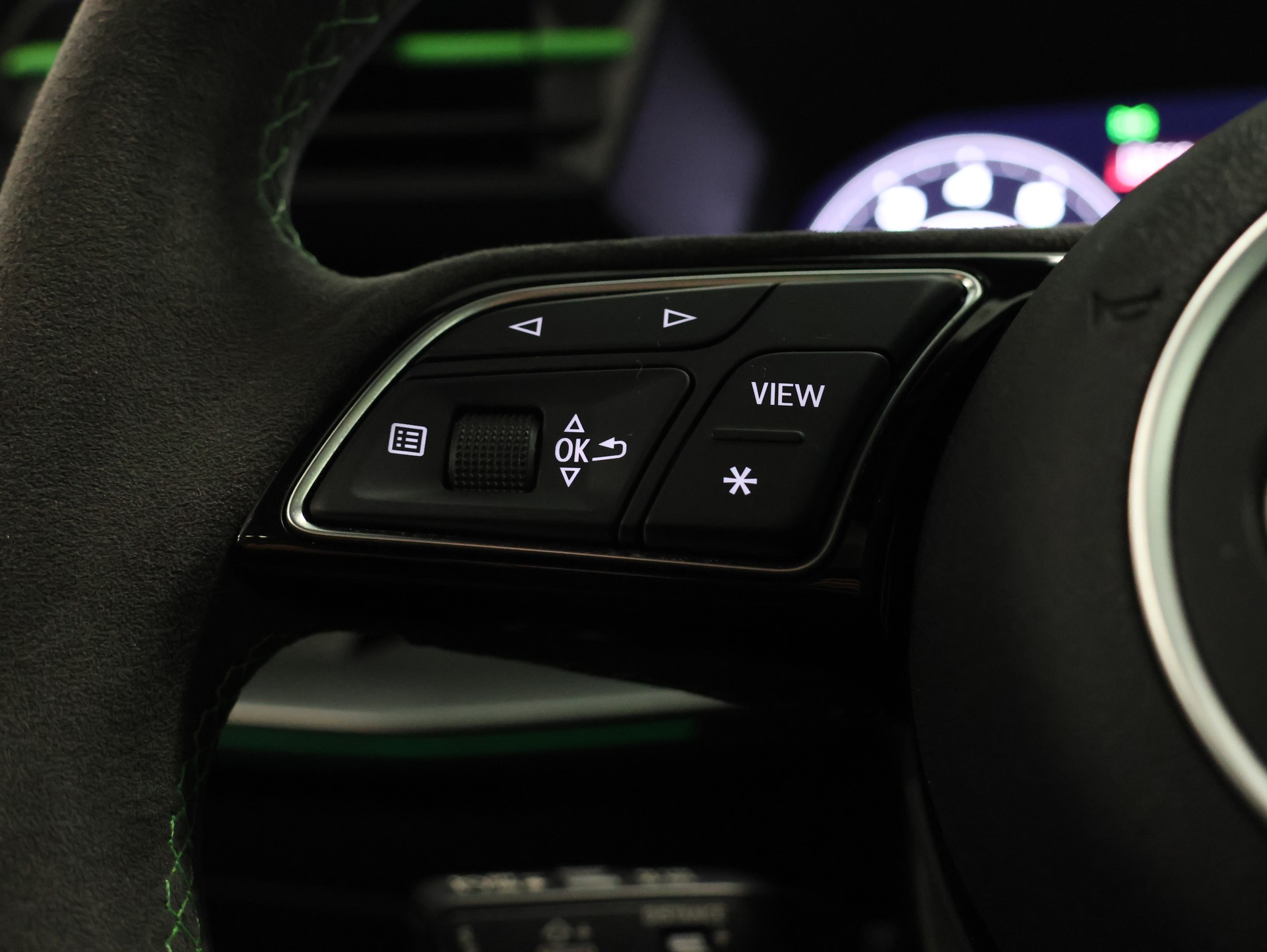 AUDI RS3 Sportback 2.5 TSI quattro S-tronic *AKRAPOVIC-ABGASANLAGE* KERAMIKVERSIEGLUNG *-image-21