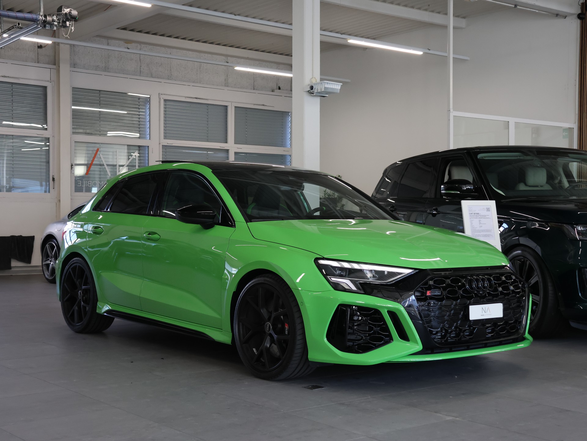 AUDI RS3 Sportback 2.5 TSI quattro S-tronic *AKRAPOVIC-ABGASANLAGE* KERAMIKVERSIEGLUNG *-image-1