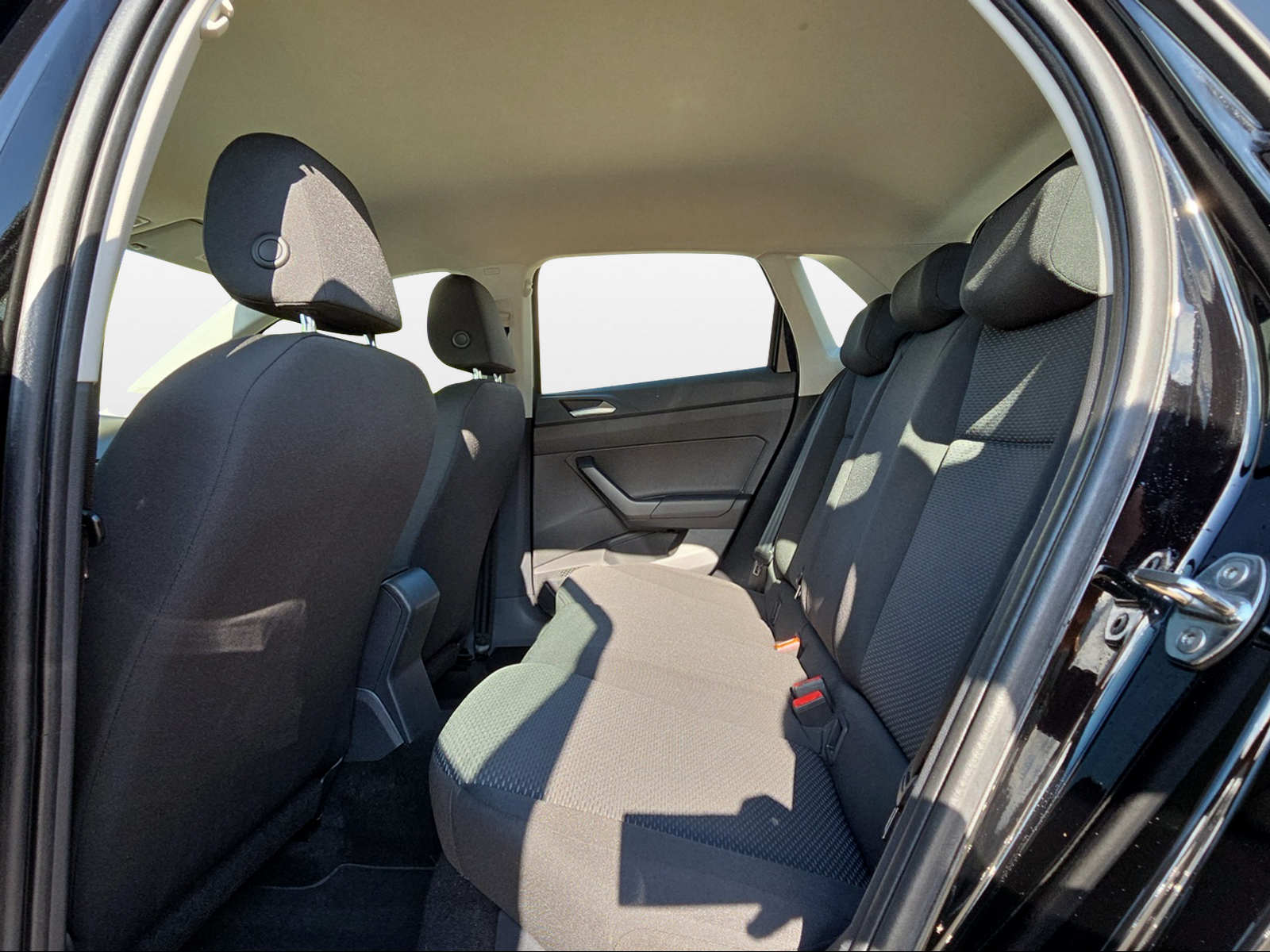 VW Polo 1.0 BMT Trendline-image-10