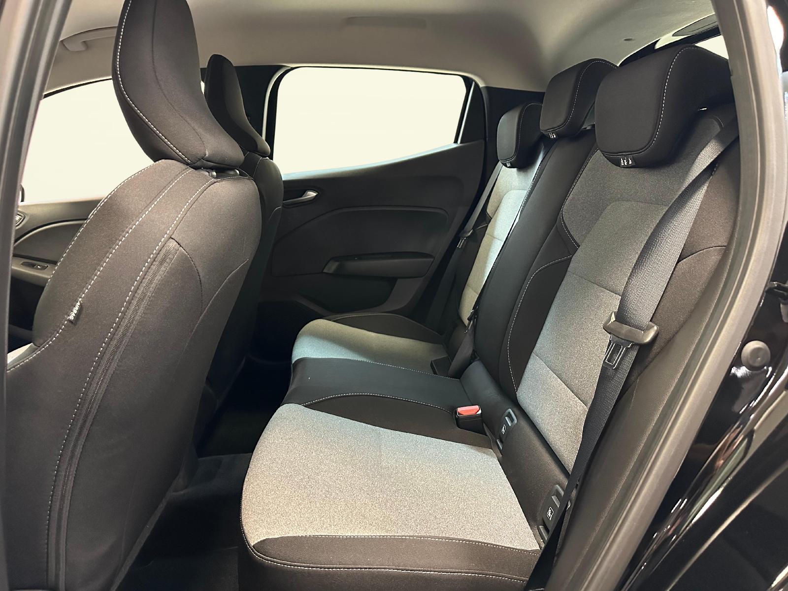 MITSUBISHI Colt 1.0 Invite-image-9