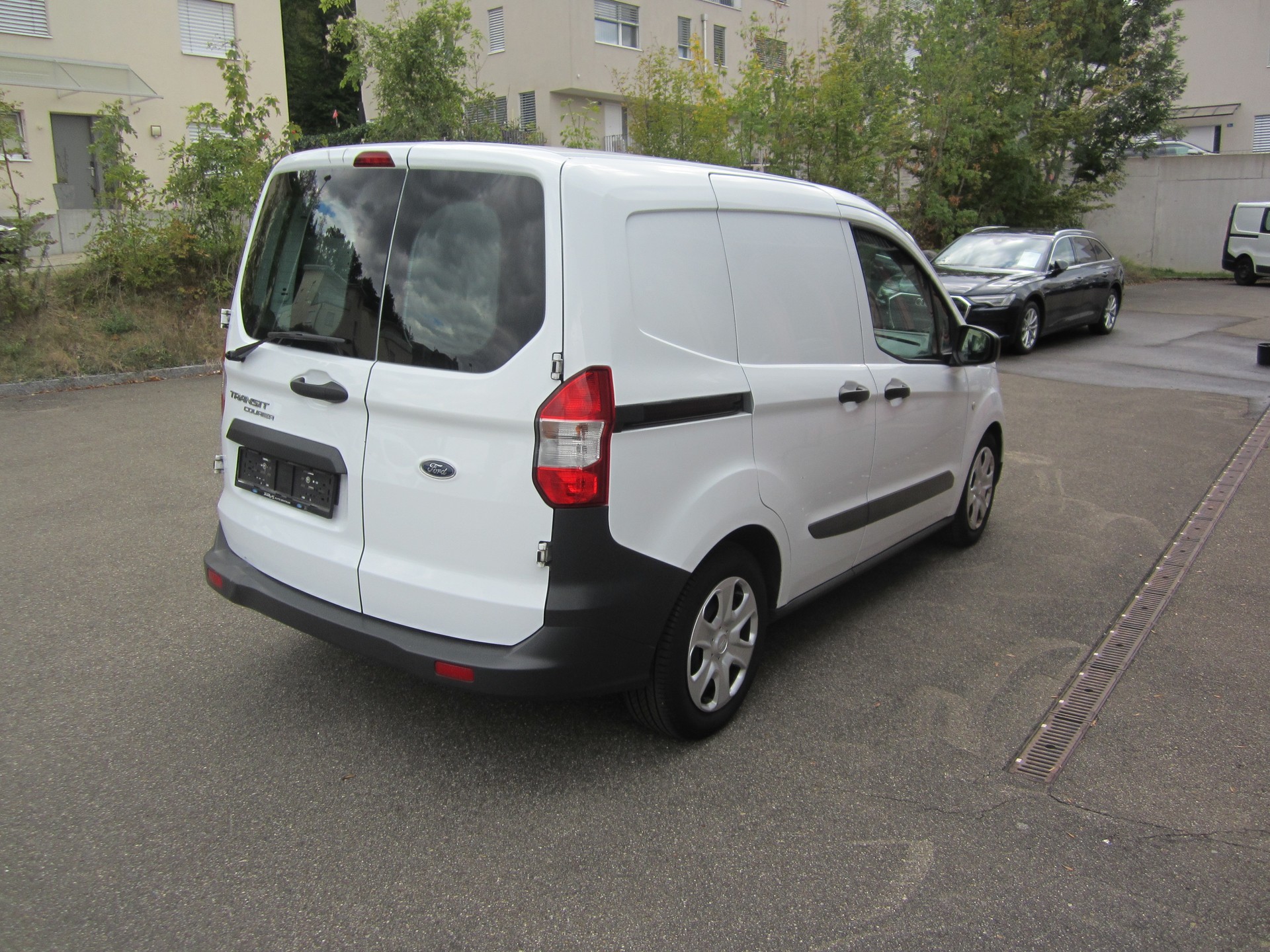 FORD Transit Courier Van 1.5 TDCi Trend-image-8