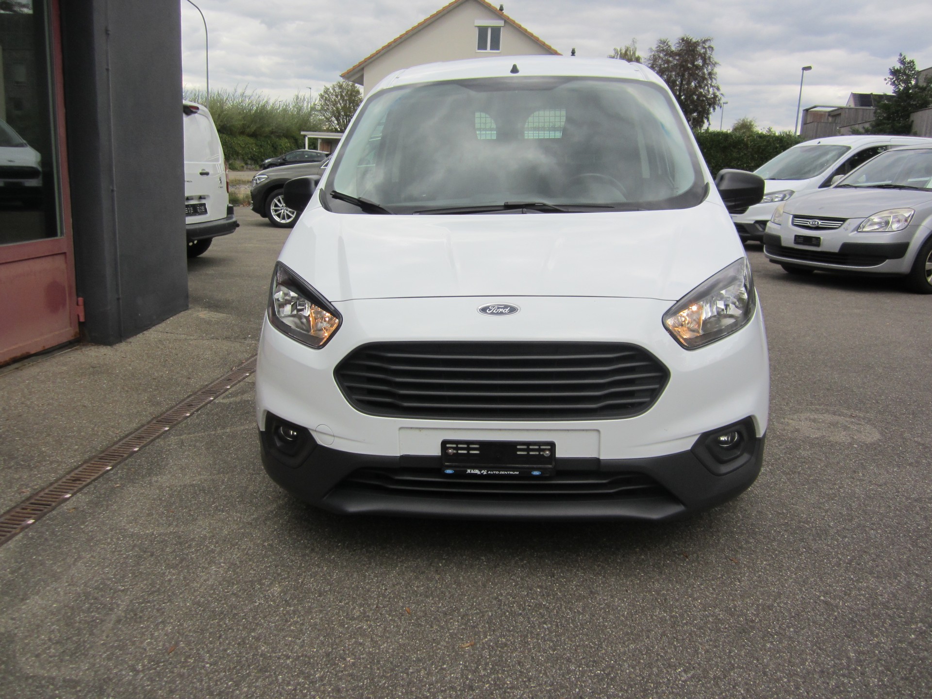 FORD Transit Courier Van 1.5 TDCi Trend-image-7