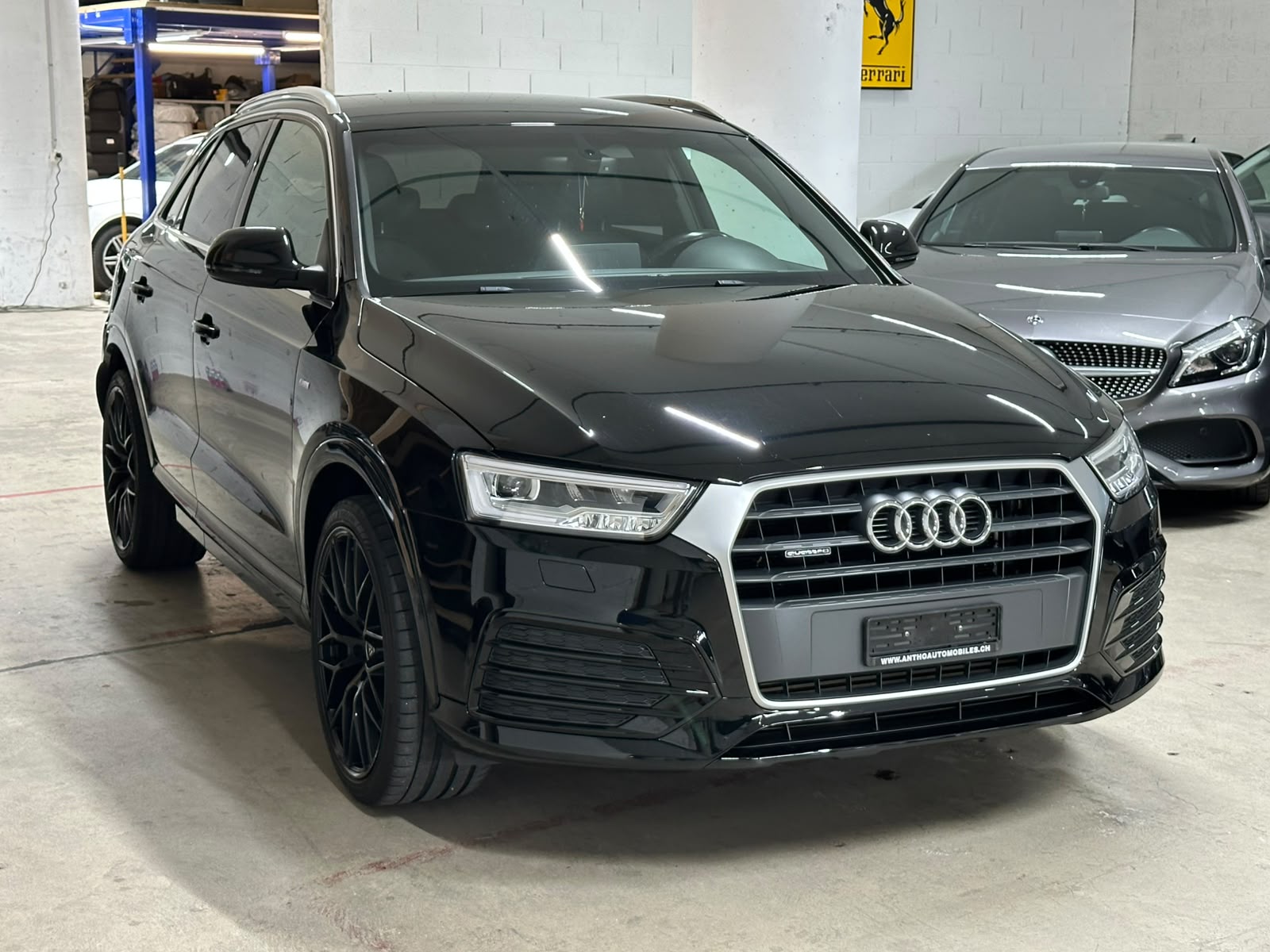 AUDI Q3 2.0 TFSI sport quattro S-tronic-image-2