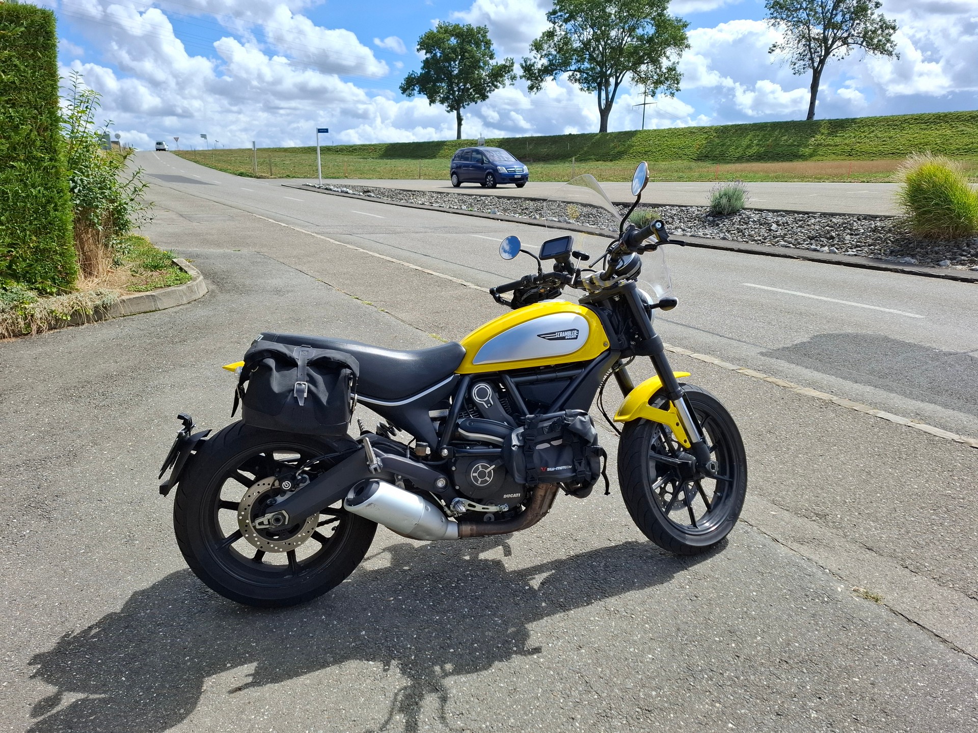 DUCATI Classic ABS