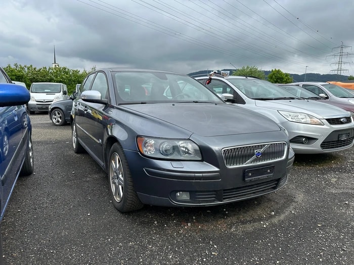 VOLVO V50 2.0D Kinetic-image-0