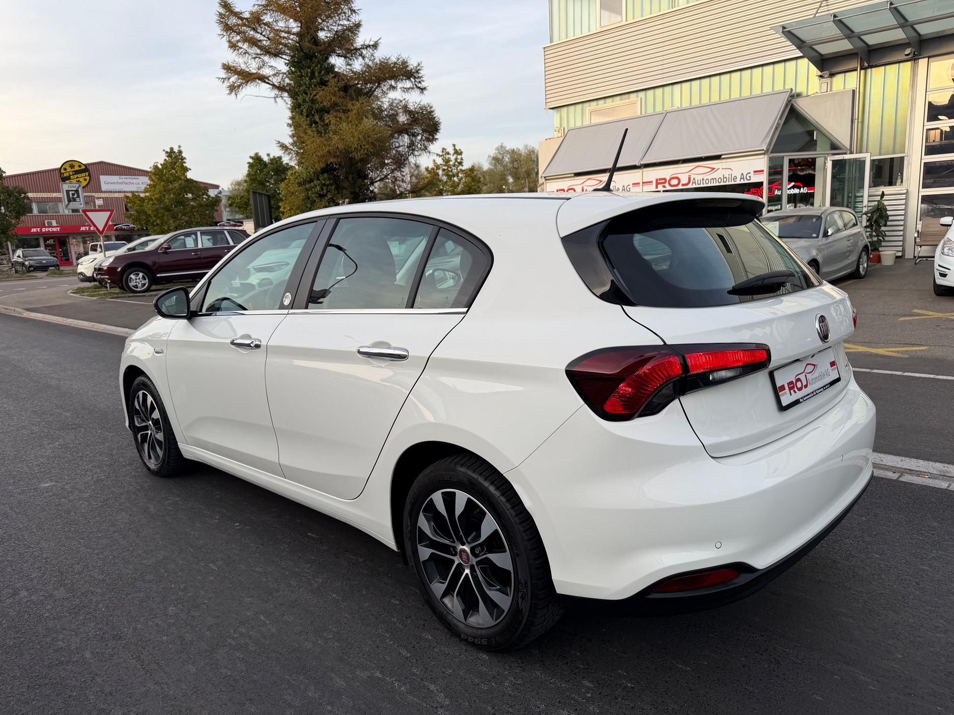 FIAT Tipo 1.4TJet Mirror-image-6