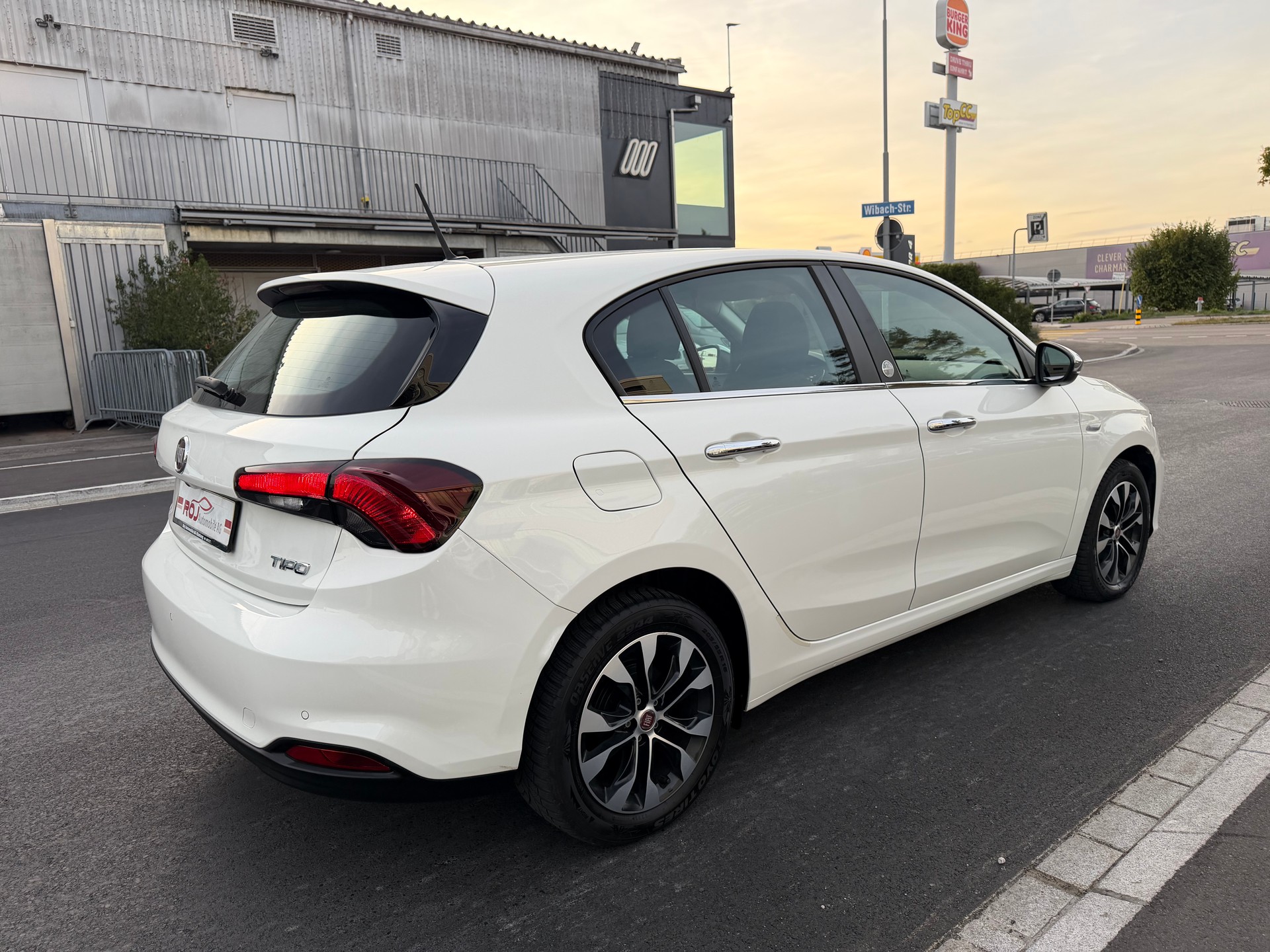 FIAT Tipo 1.4TJet Mirror-image-4