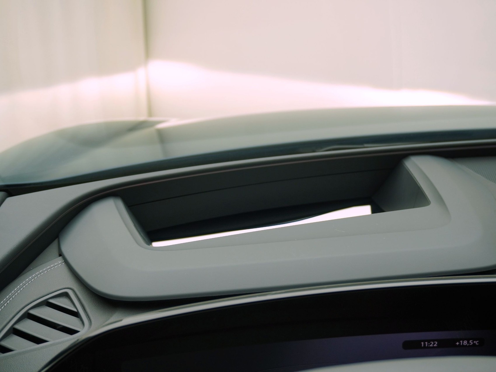 AUDI Q6 e-tron S line quattro **Audi Werksgarantie bis 02/2031**-image-19