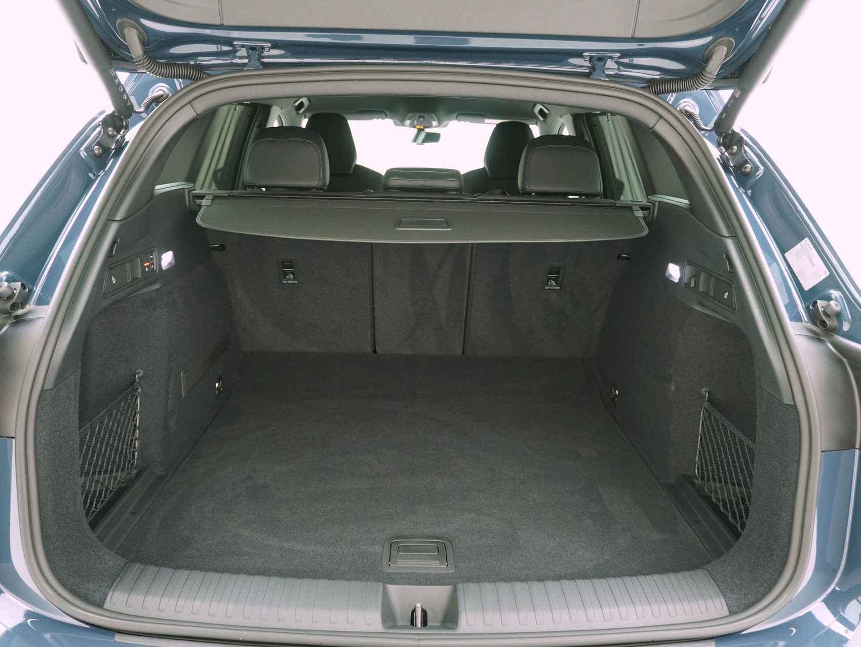 AUDI Q6 e-tron S line quattro **Audi Werksgarantie bis 02/2031**-image-16