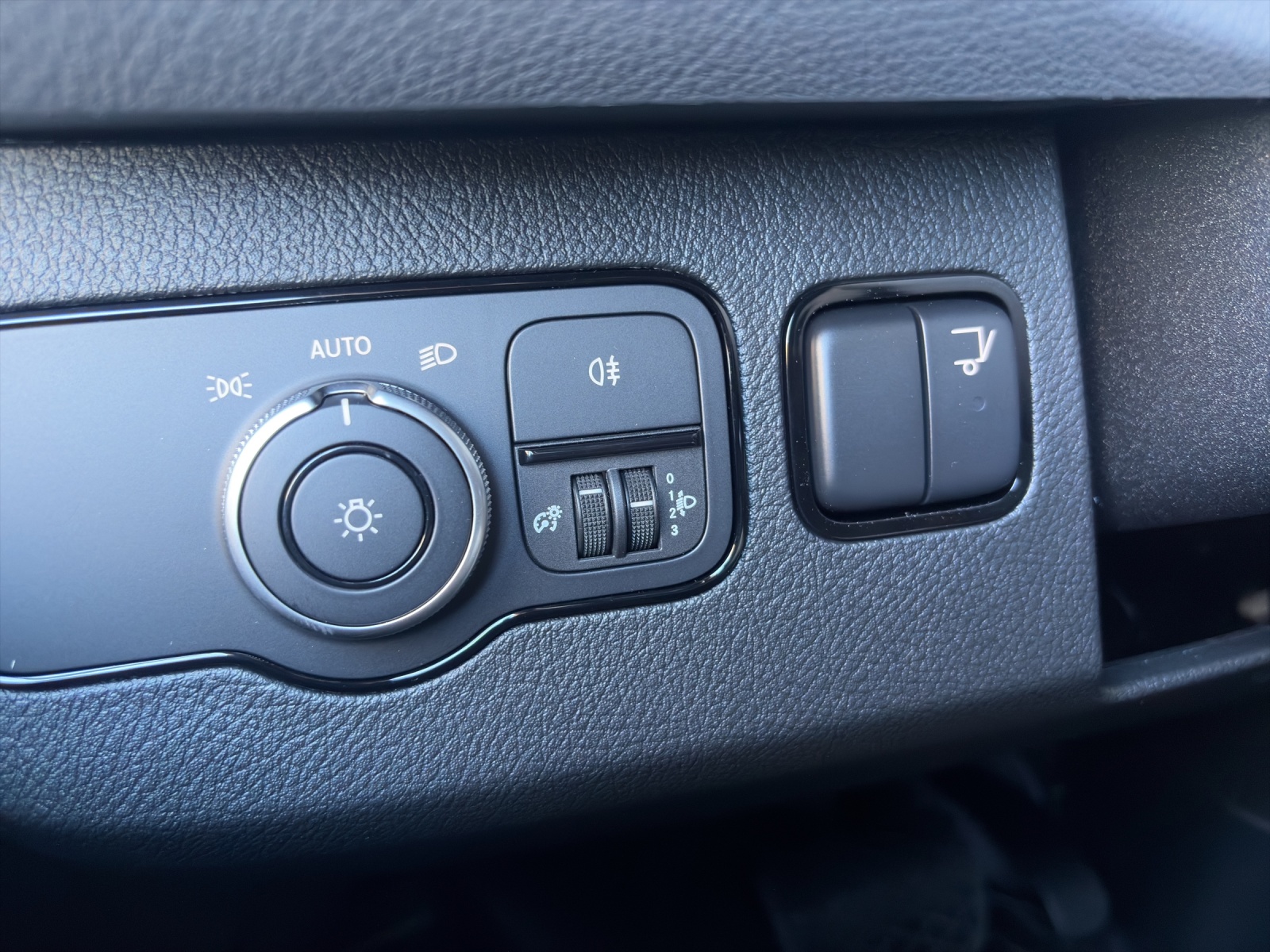 MERCEDES-BENZ Sprinter 317 CDI Lang CH Pro 9G-TRONIC-image-11