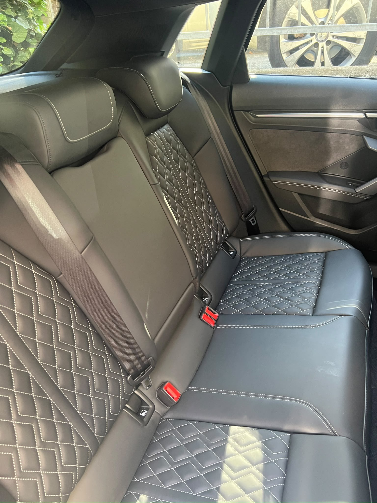 AUDI 2.0 TFSI quattro S-Tronic-image-2
