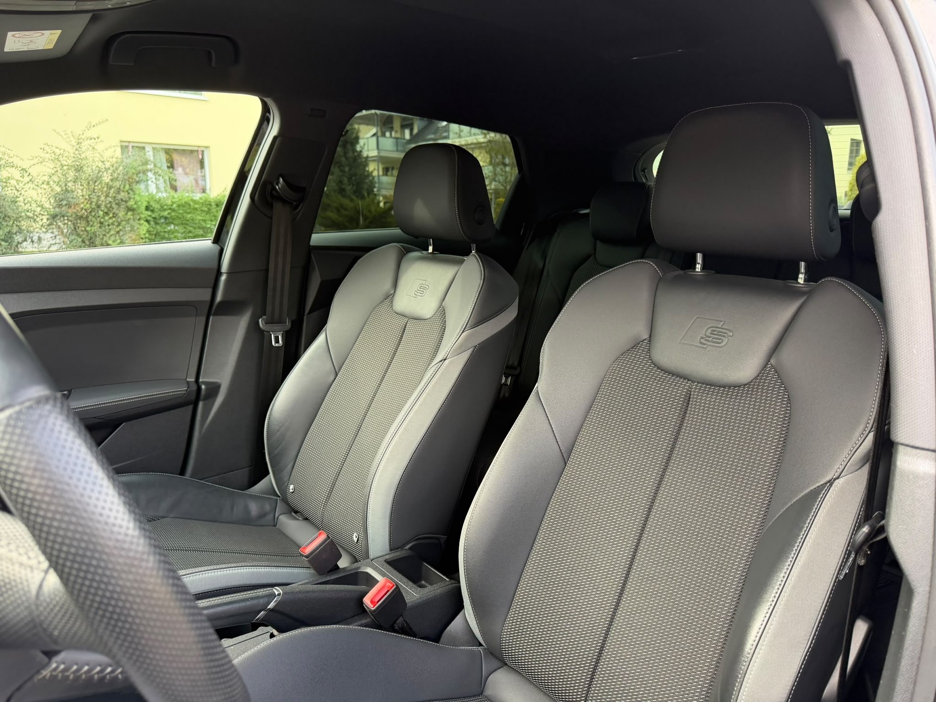 AUDI A1 Sportback 35 TFSI S Line S-tronic-image-10