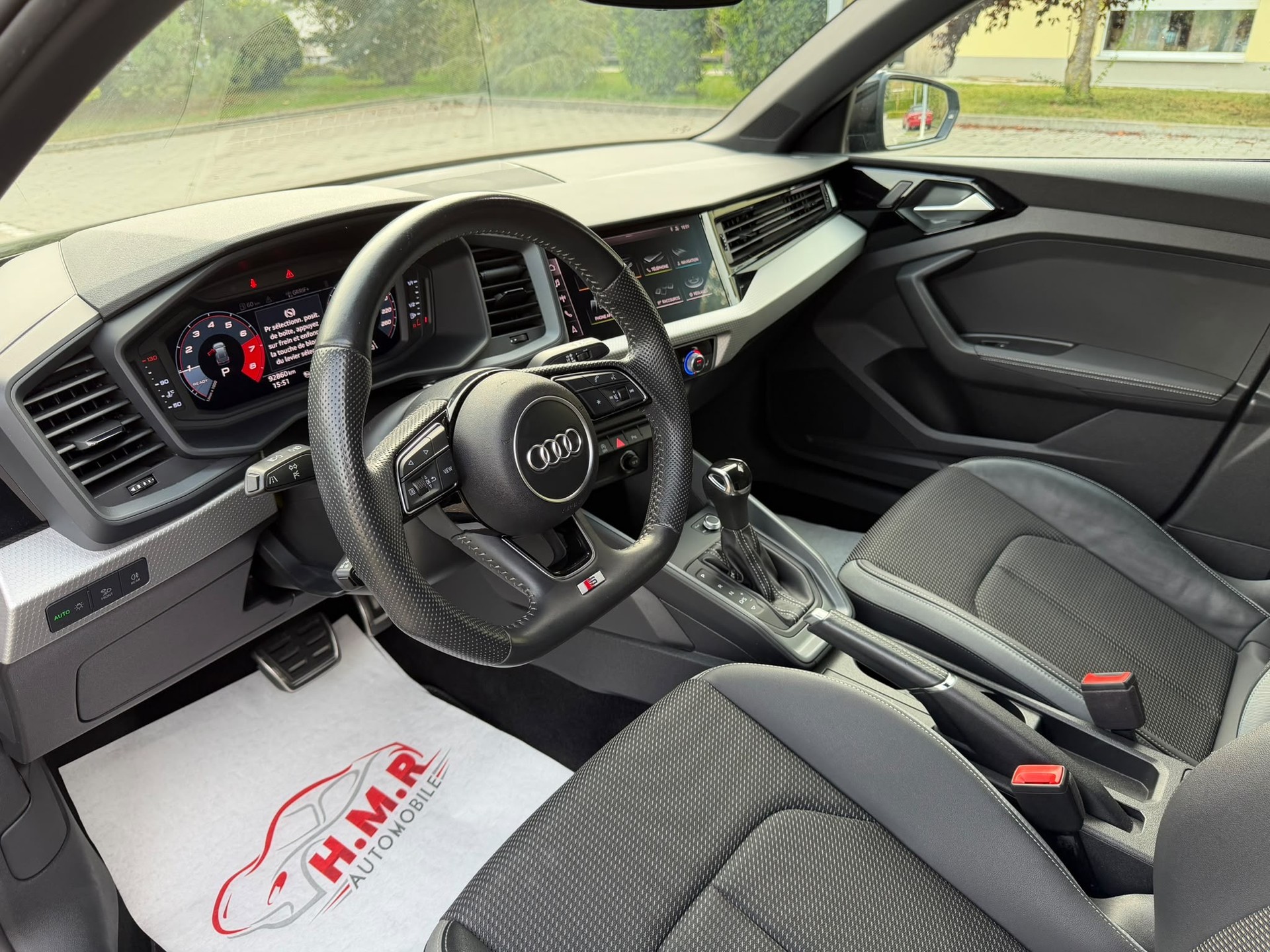 AUDI A1 Sportback 35 TFSI S Line S-tronic-image-7