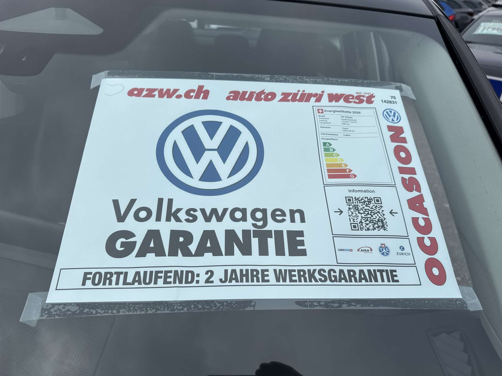 VW Tiguan 2.0 TDi SCR Life DSG-Automat-image-3