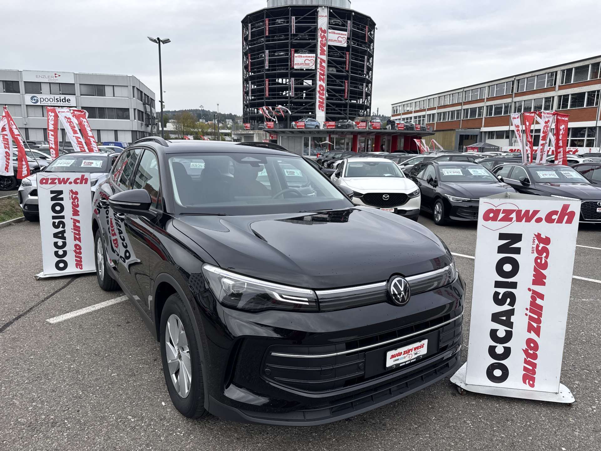 VW Tiguan 2.0 TDi SCR Life DSG-Automat-image-0