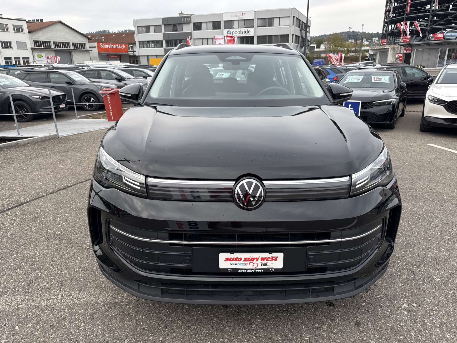 VW Tiguan 2.0 TDi SCR Life DSG-Automat-image-12