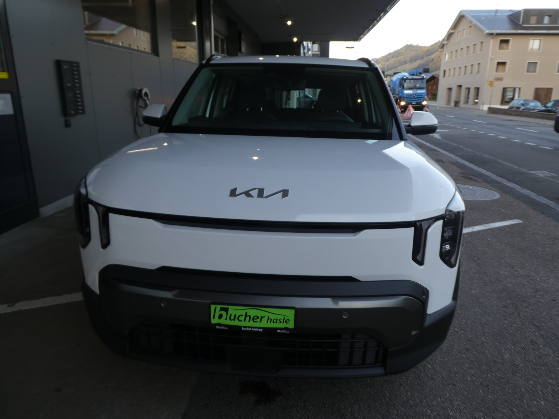 KIA EV2 61 kWh Air 4Sitze-image-6