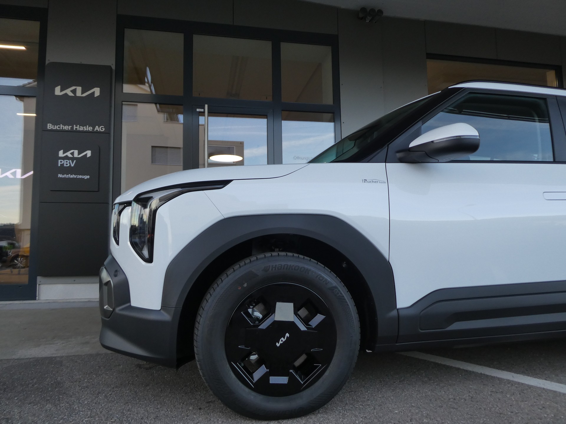 KIA EV2 61 kWh Air 4Sitze-image-2