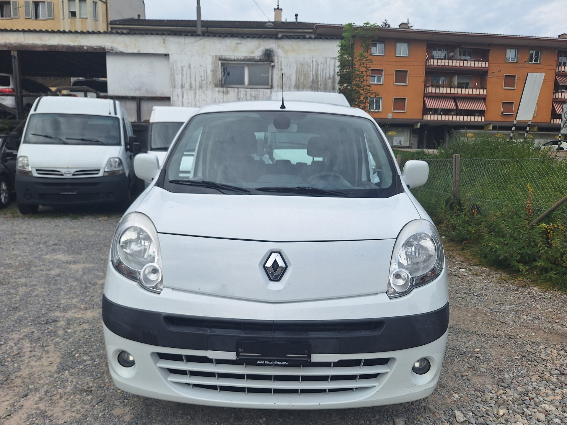 RENAULT Kangoo 1.6 16V Expression Automatic-image-0