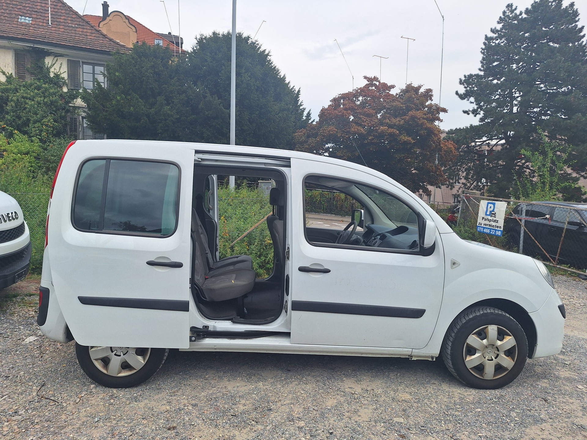 RENAULT Kangoo 1.6 16V Expression Automatic-image-6