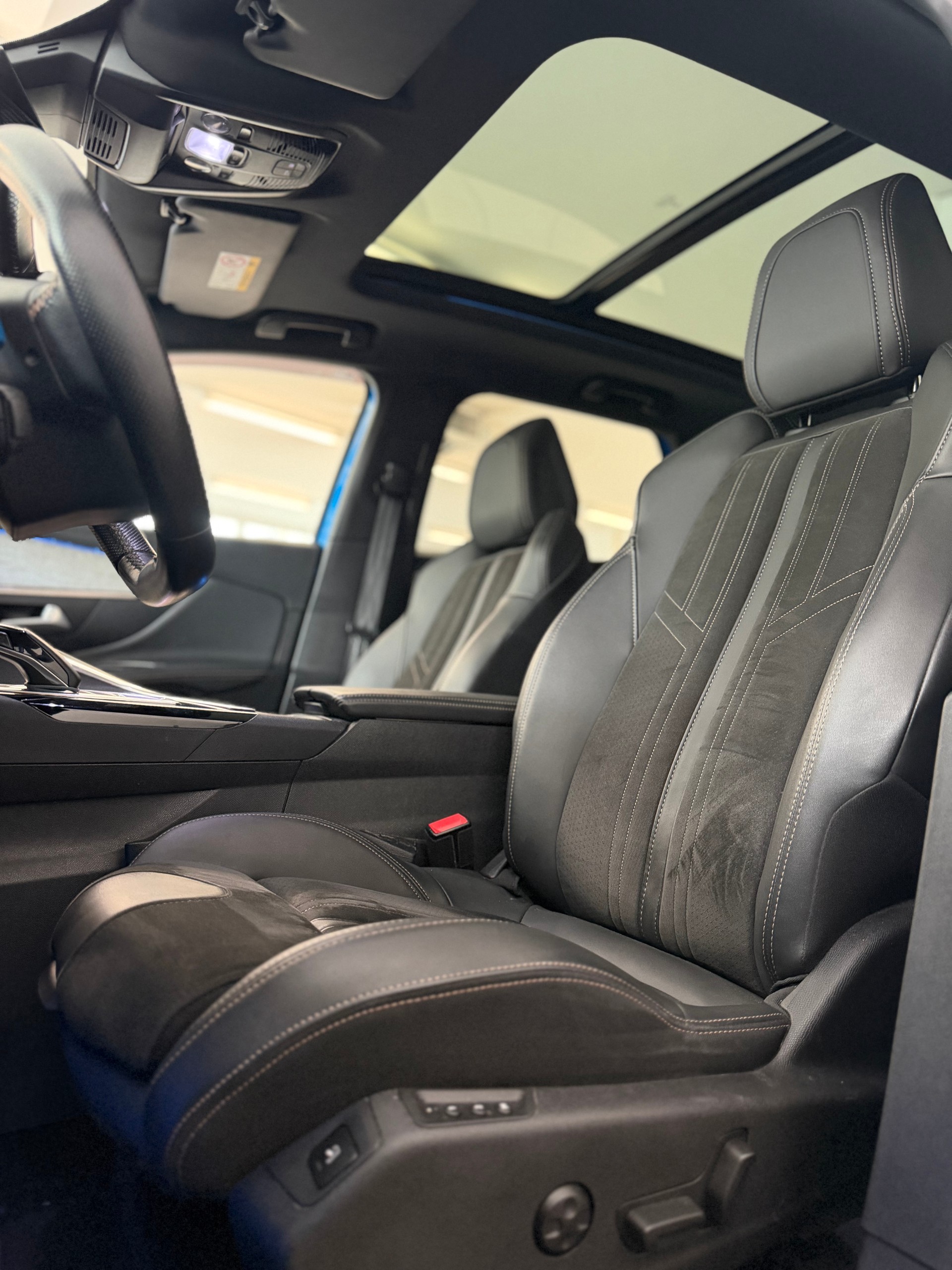 PEUGEOT 3008 1.6 PureTech GT-image-9