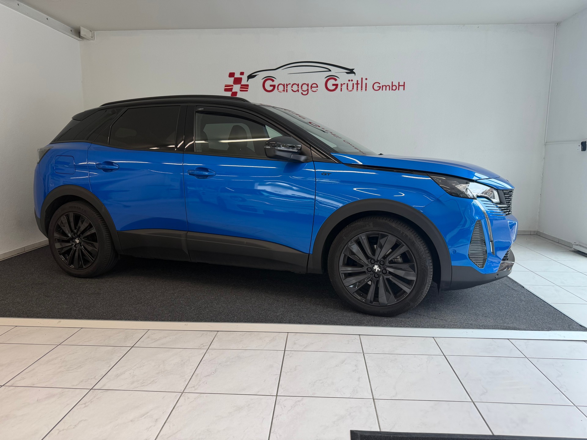 PEUGEOT 3008 1.6 PureTech GT-image-1