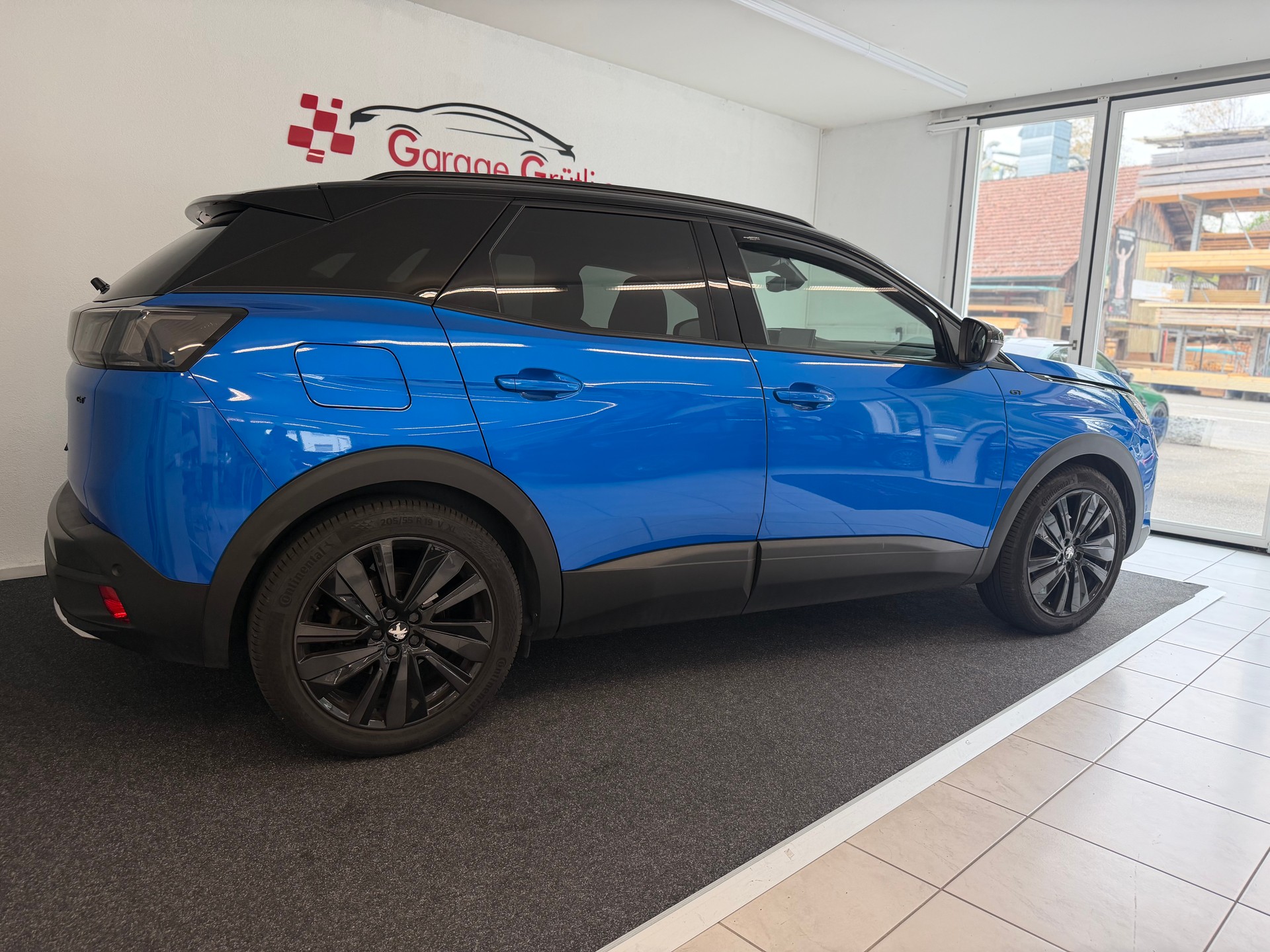 PEUGEOT 3008 1.6 PureTech GT-image-3