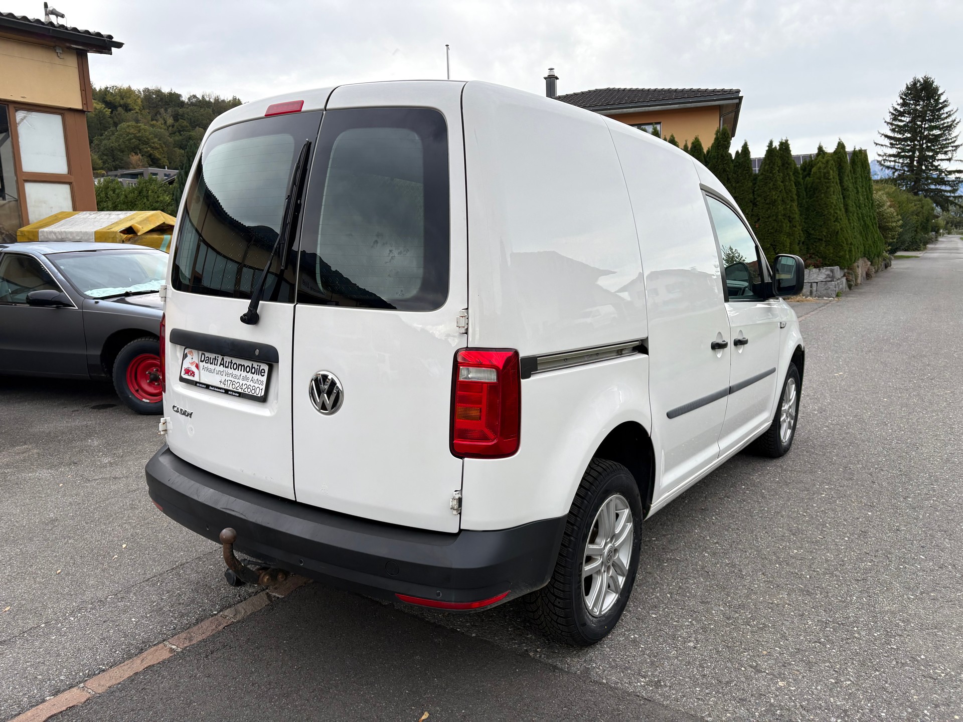 VW Caddy 2.0 TDI 4Motion-image-3