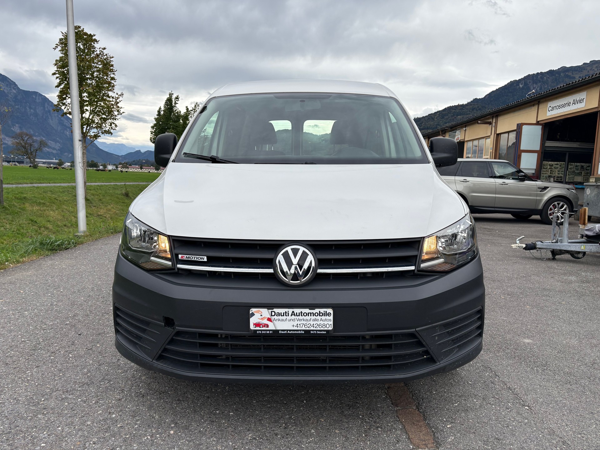 VW Caddy 2.0 TDI 4Motion-image-1