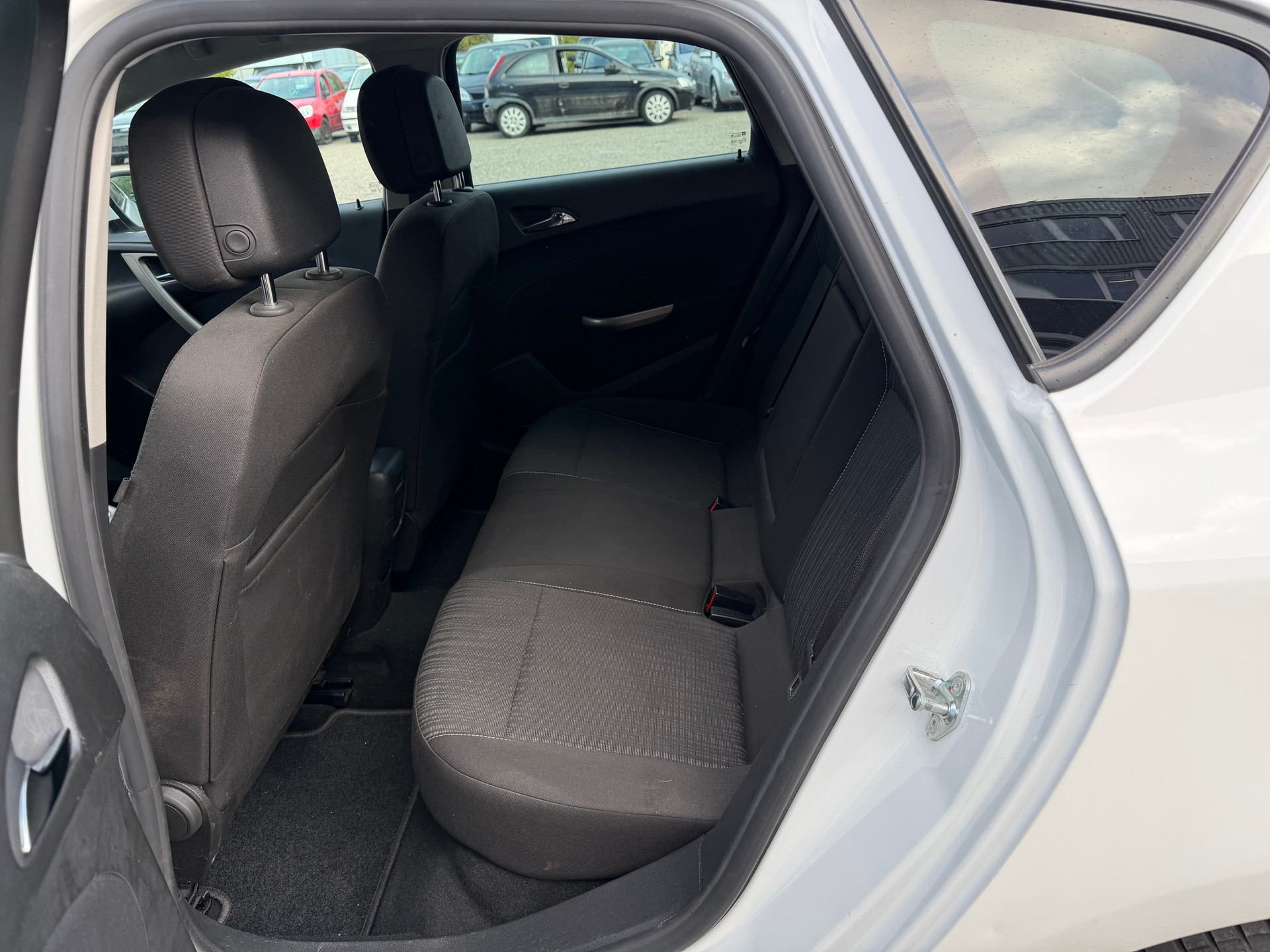 OPEL Astra 1.4i 16V Turbo-image-7