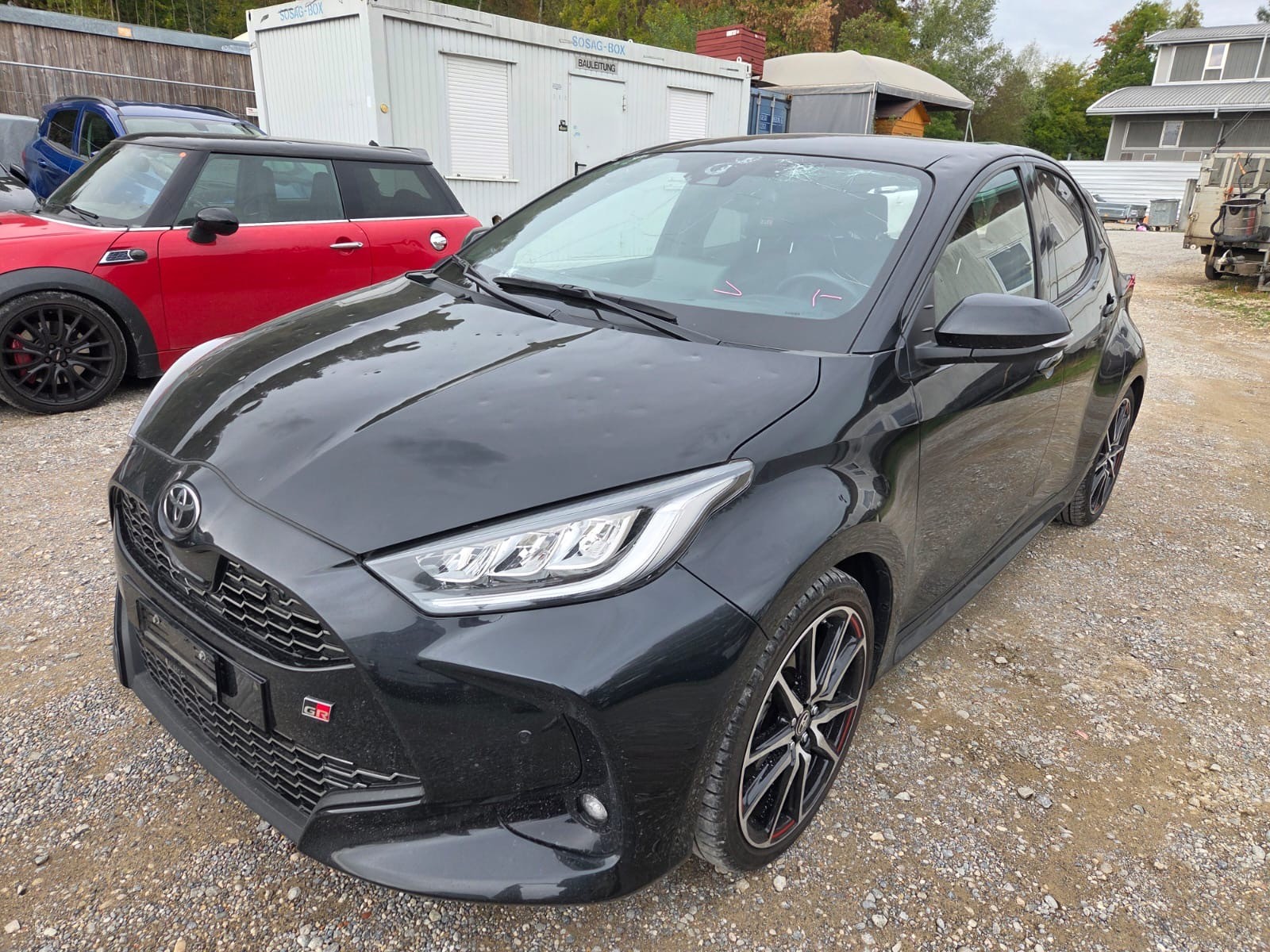 TOYOTA Yaris 1.5 GR Sport e-CVT-image-1