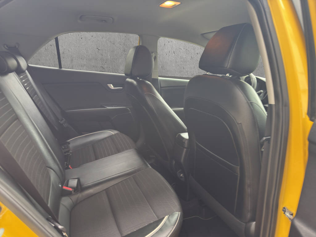 KIA Rio 1.0 T-GDi MHEV GT-Line-image-12